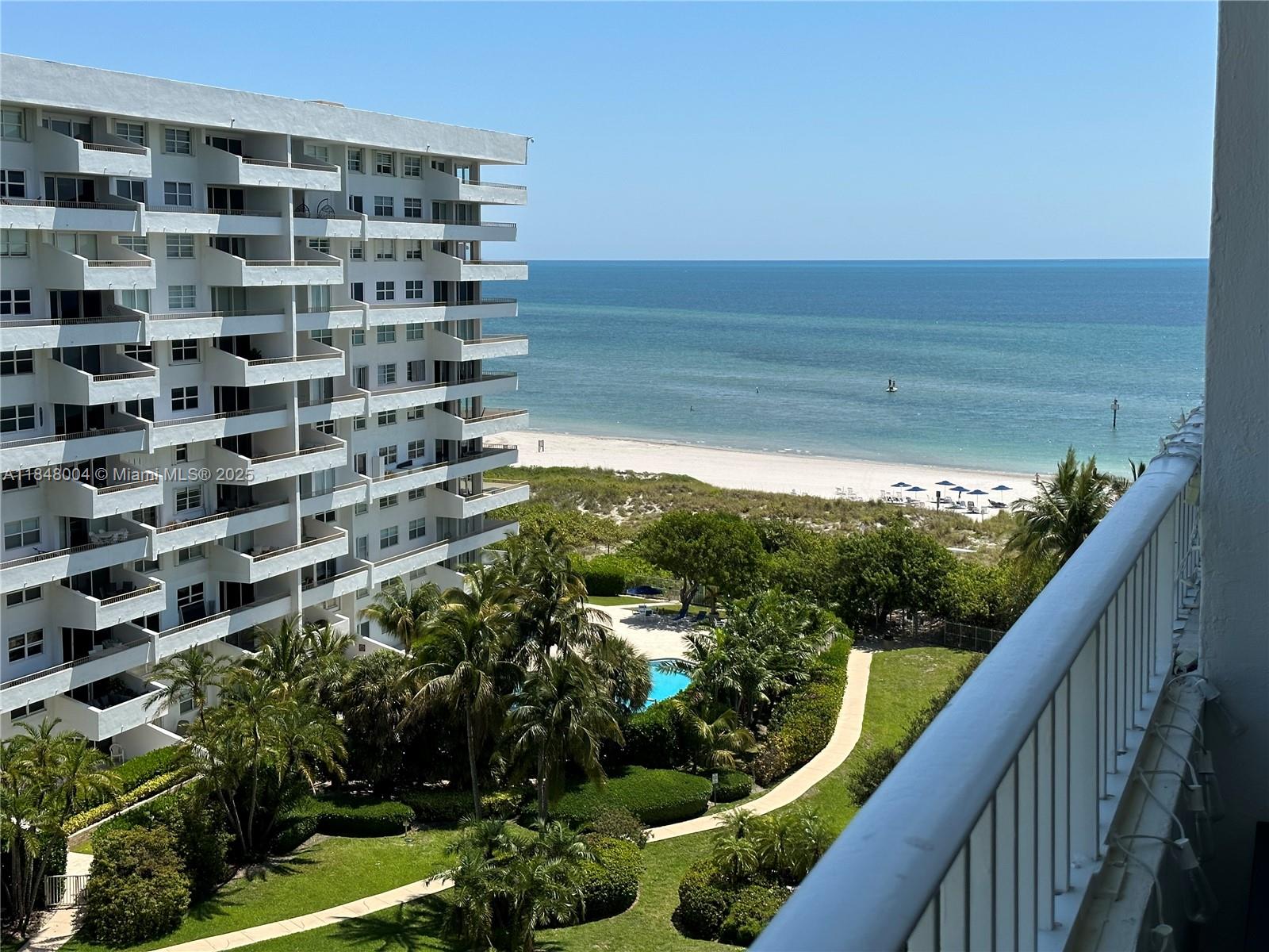 COMMODORE CLUB SOUTH COND - Residential Lease