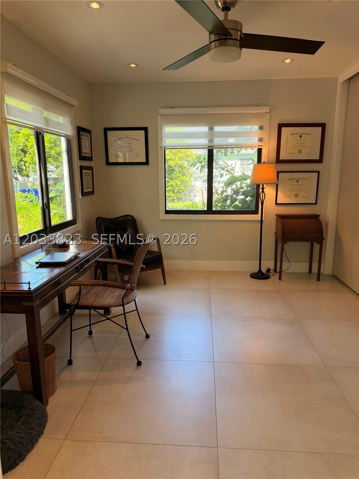 BAY VISTA PARK - Residential Lease
