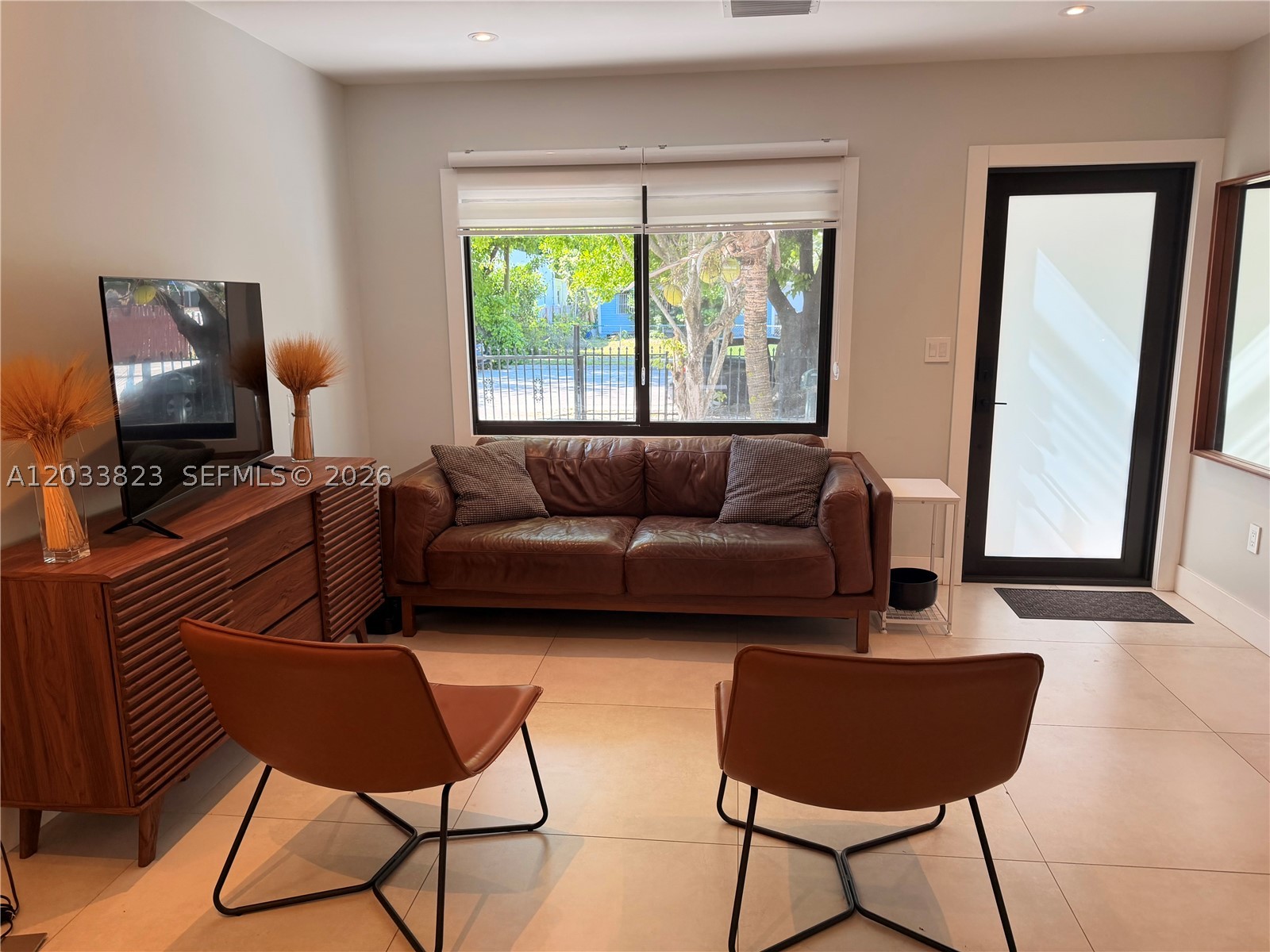 BAY VISTA PARK - Residential Lease