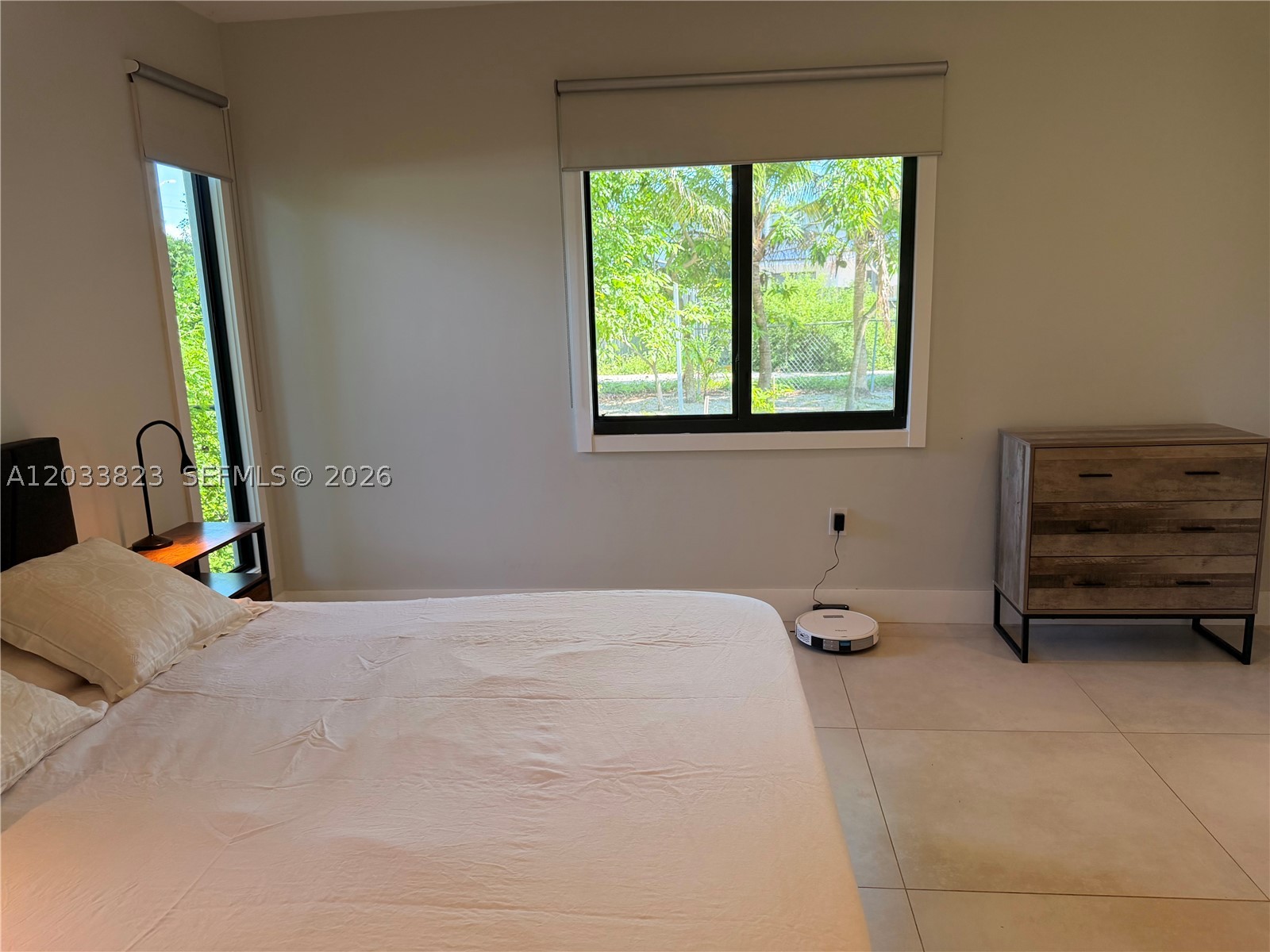 BAY VISTA PARK - Residential Lease