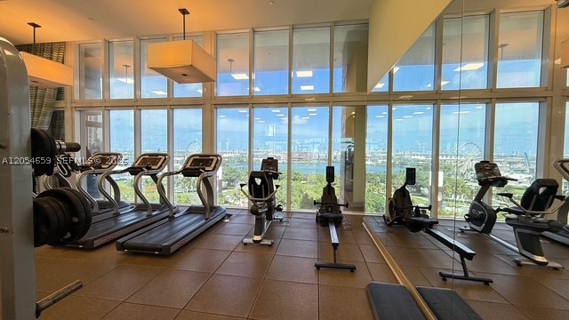 50 Biscayne Condo - Residential