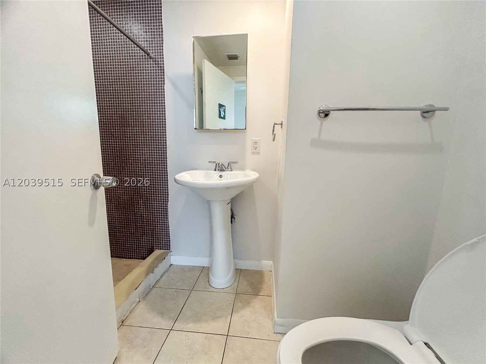 1218 DREXEL CONDO - Residential