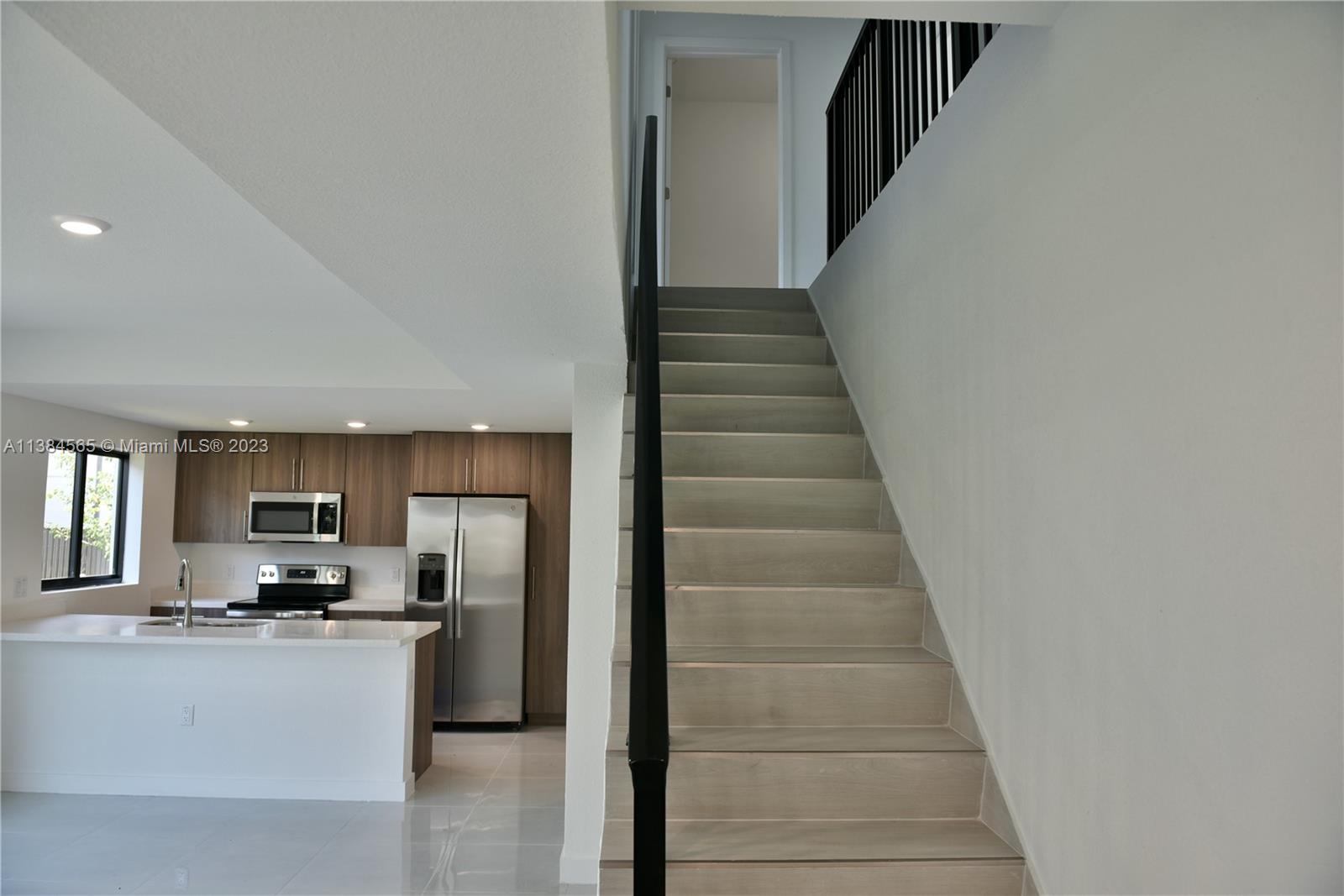 AURORA AT GRAND PALMS - Residential Lease