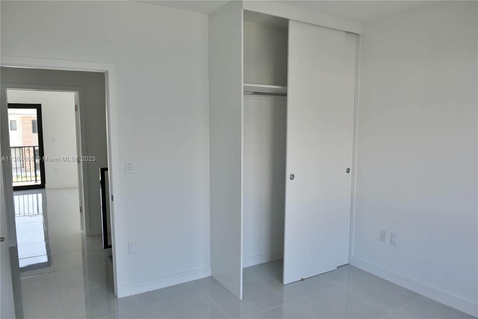 AURORA AT GRAND PALMS - Residential Lease