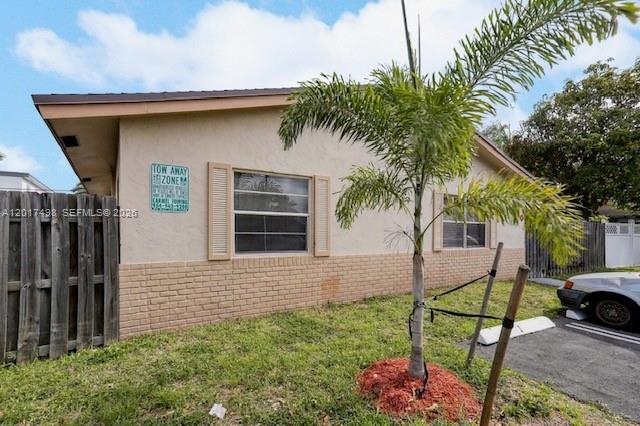 CYPRESS PLAZA ANNEX - Residential Income