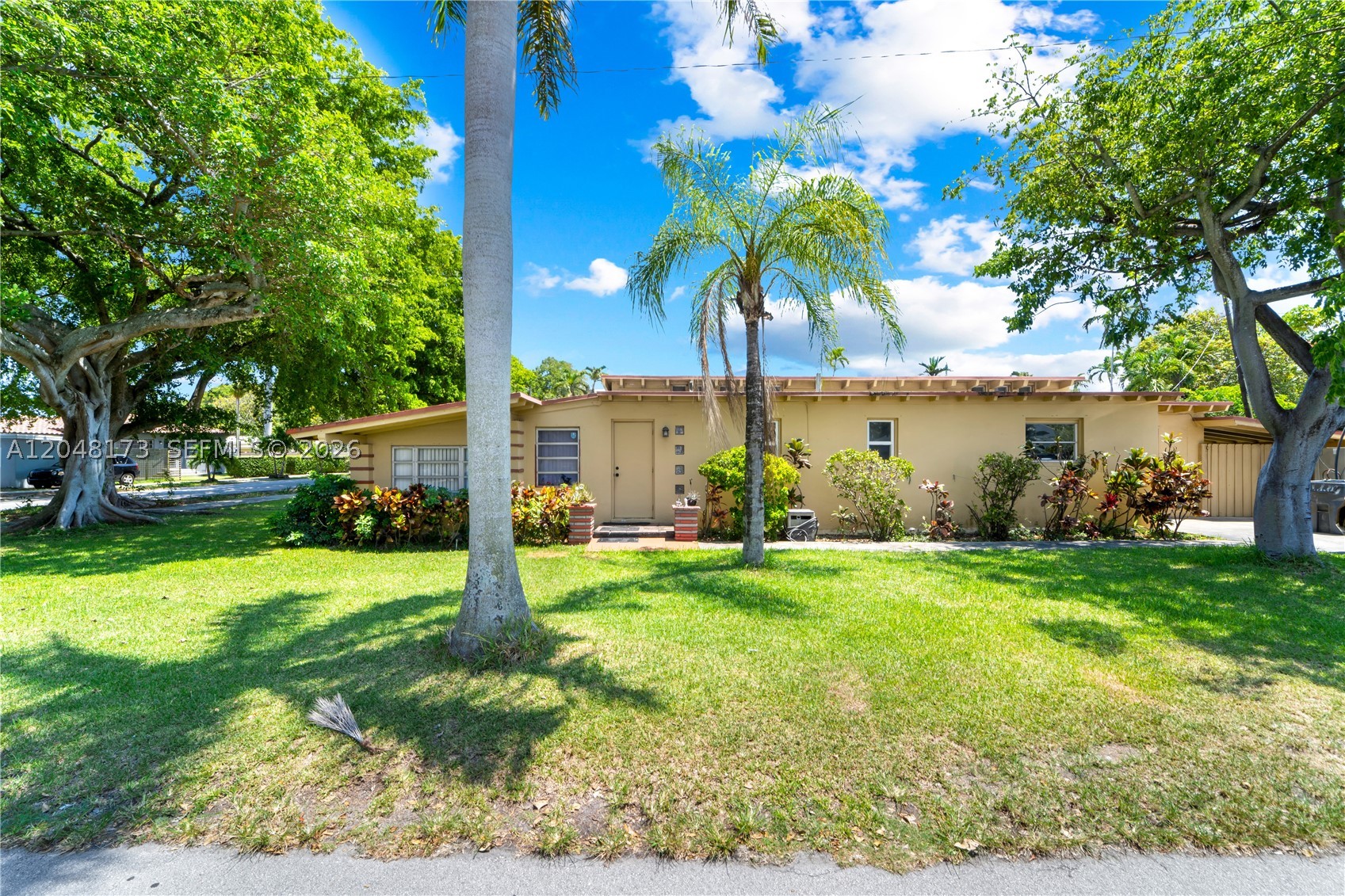 SOUTH SIDE PARK - Residential