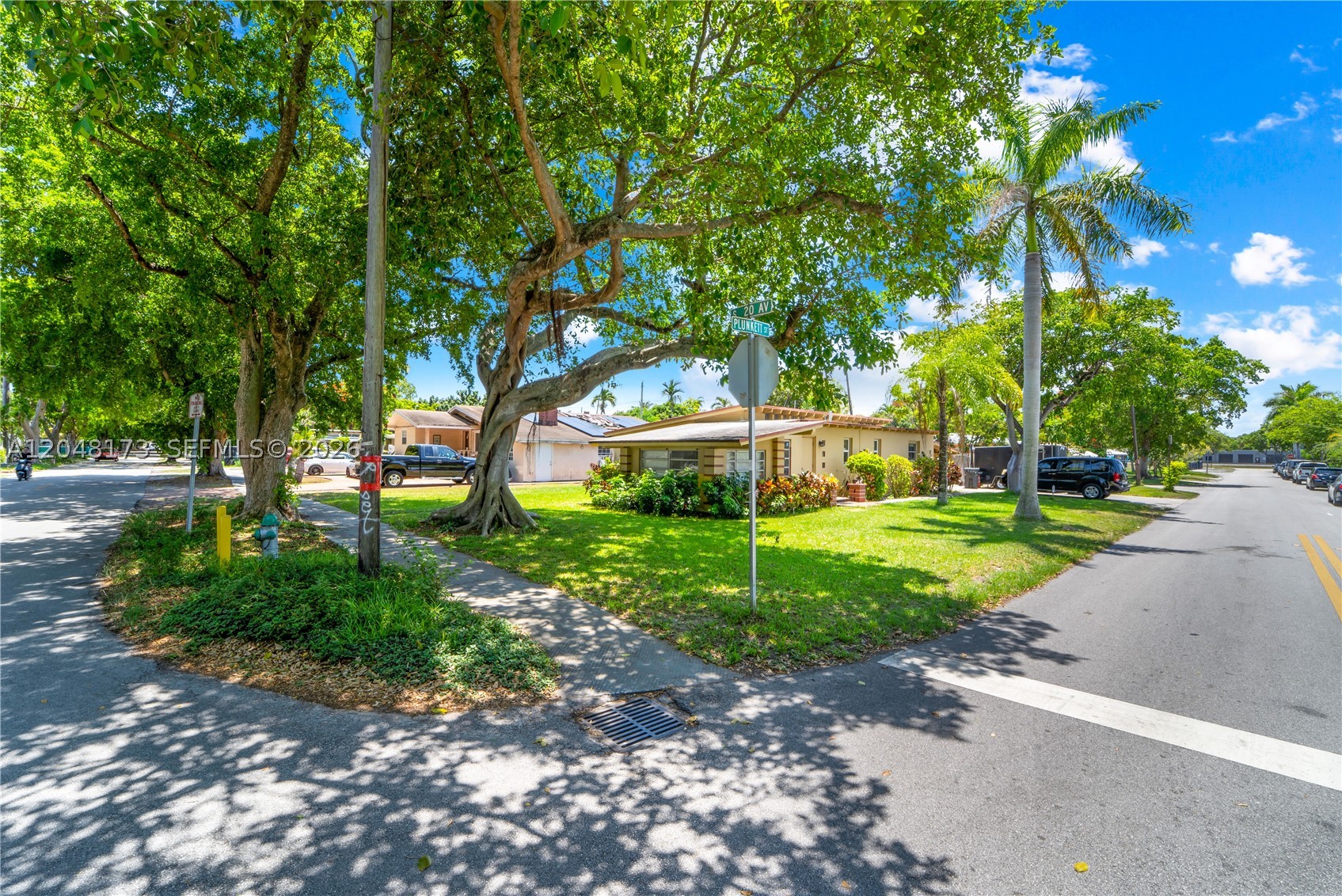 SOUTH SIDE PARK - Residential