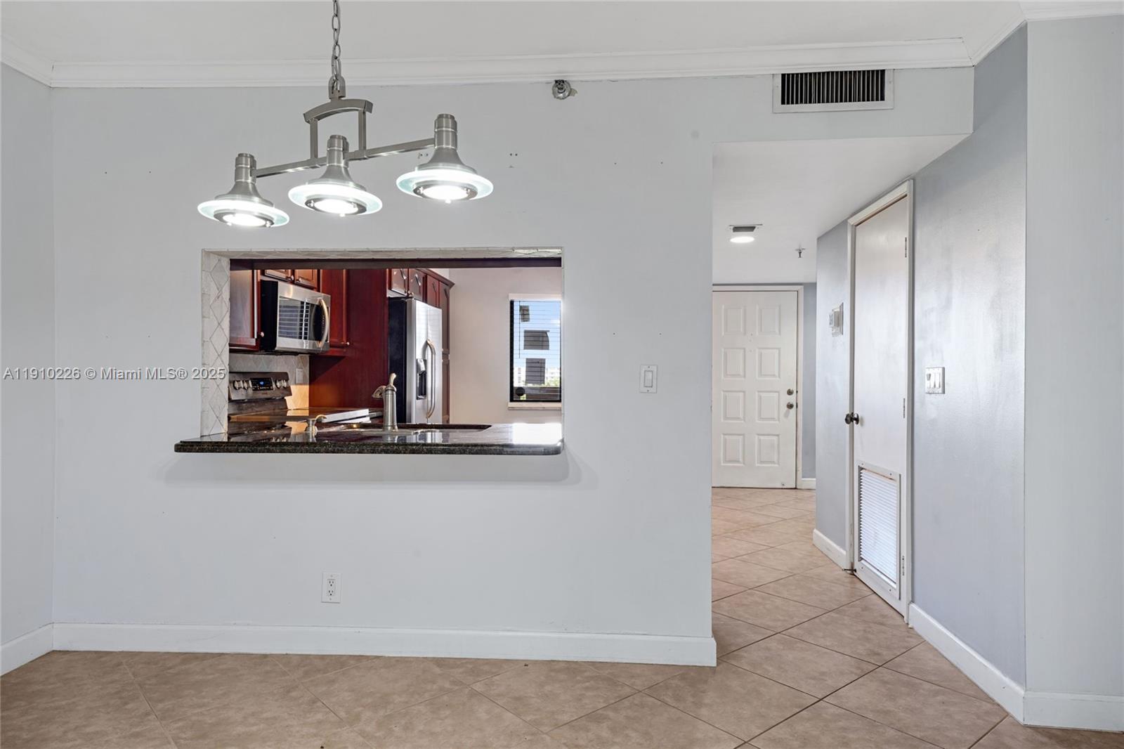 CYPRESS BEND CONDOMINIUM - Residential