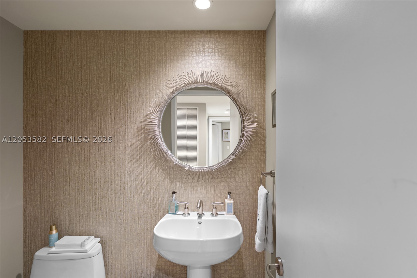 CARBONELL CONDO - Residential Lease