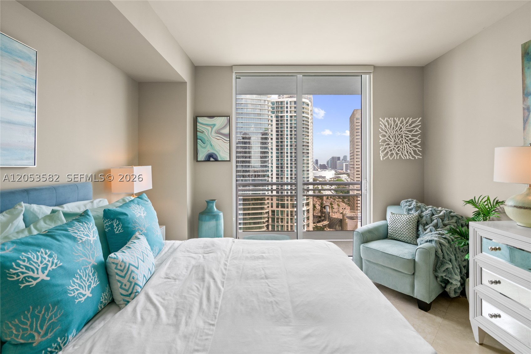 CARBONELL CONDO - Residential Lease