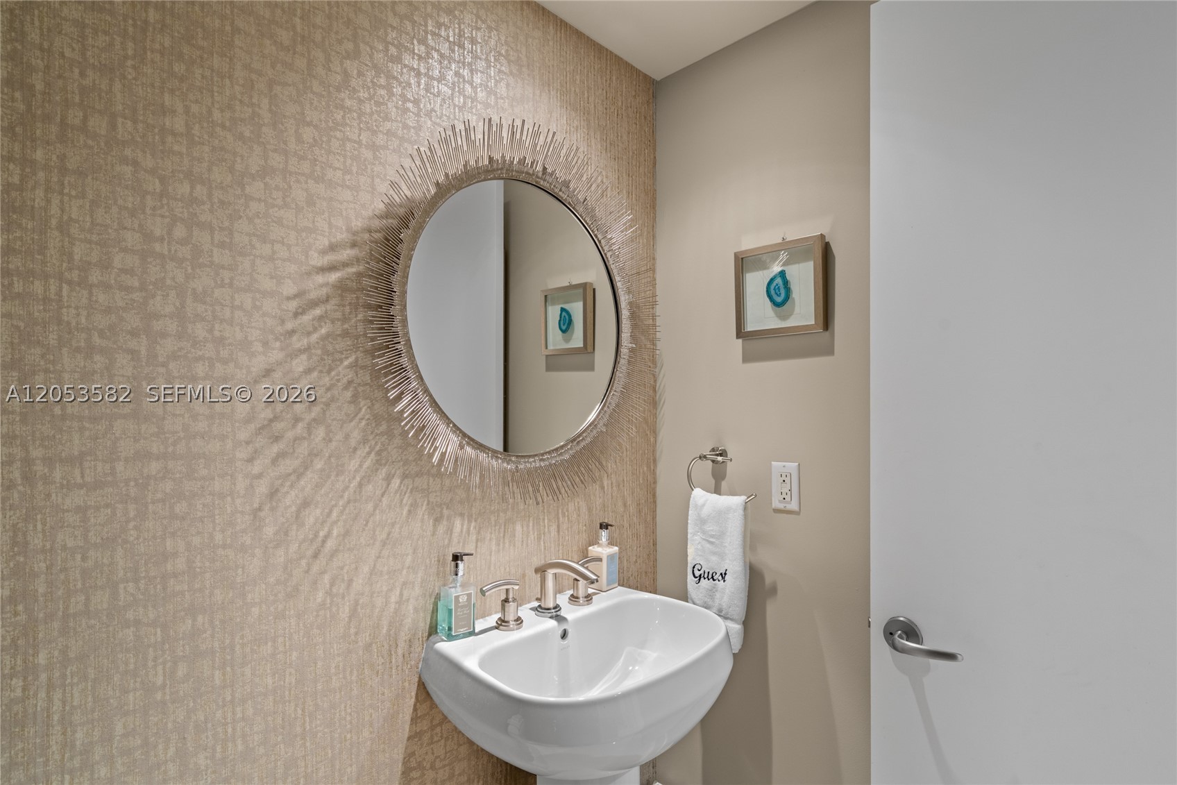 CARBONELL CONDO - Residential Lease