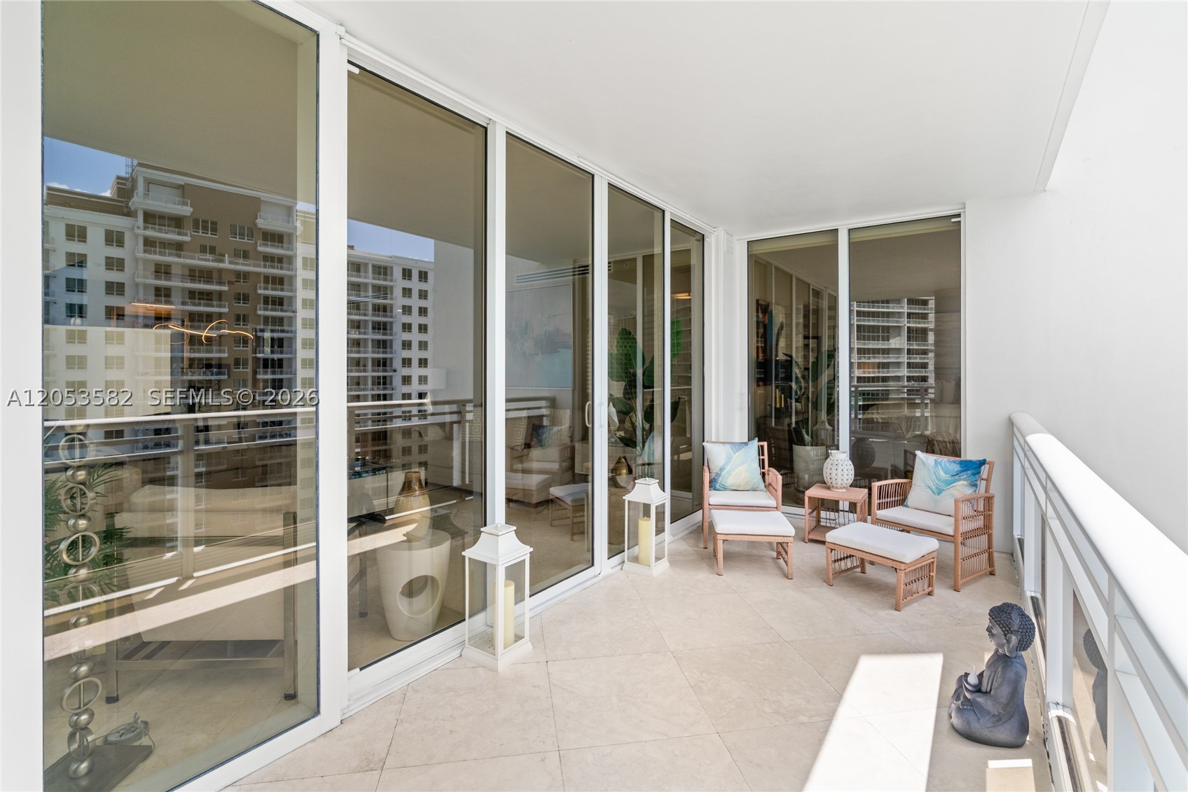 CARBONELL CONDO - Residential Lease