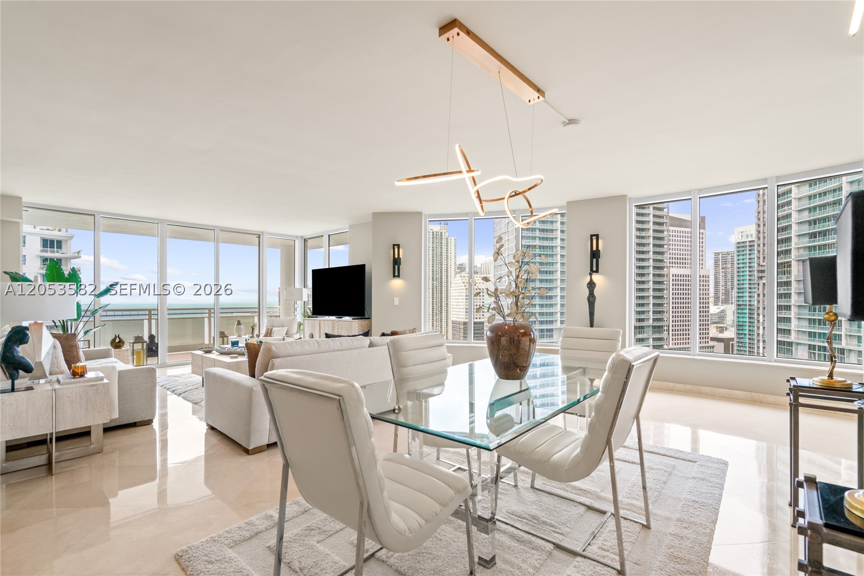 CARBONELL CONDO - Residential Lease