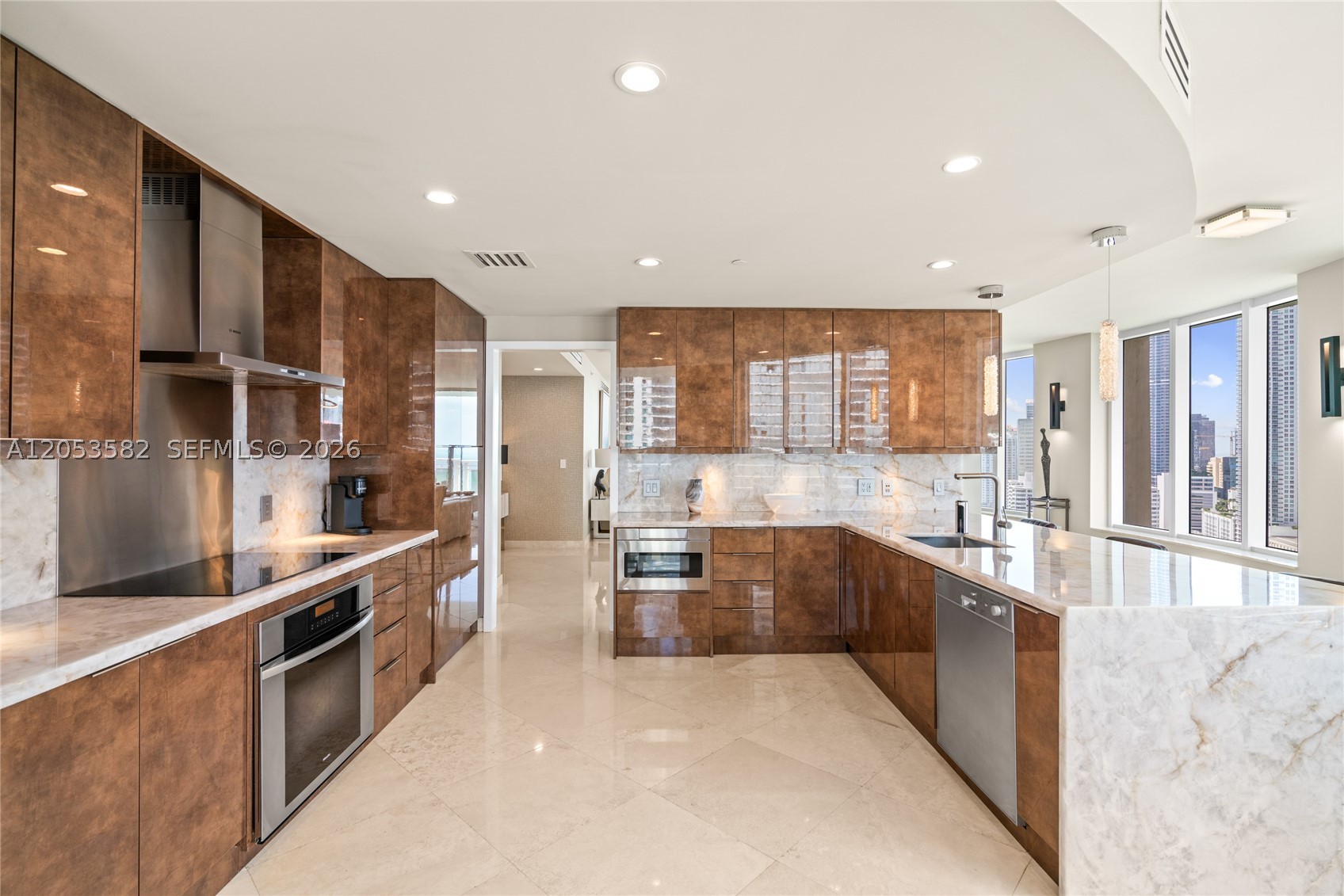 CARBONELL CONDO - Residential Lease