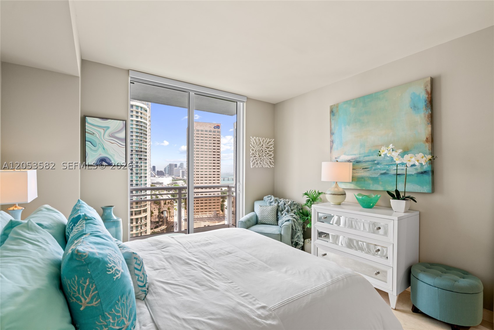 CARBONELL CONDO - Residential Lease
