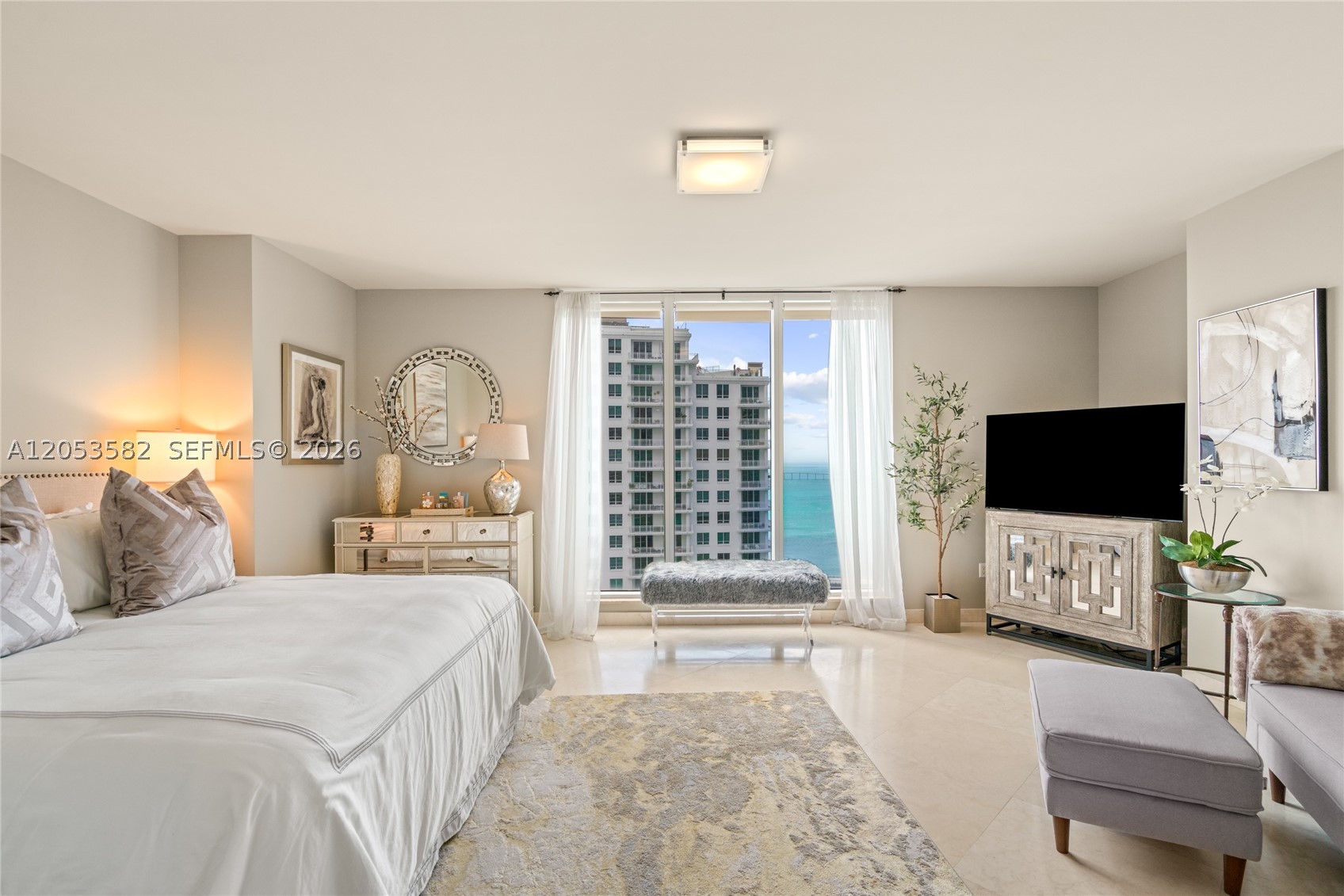 CARBONELL CONDO - Residential Lease