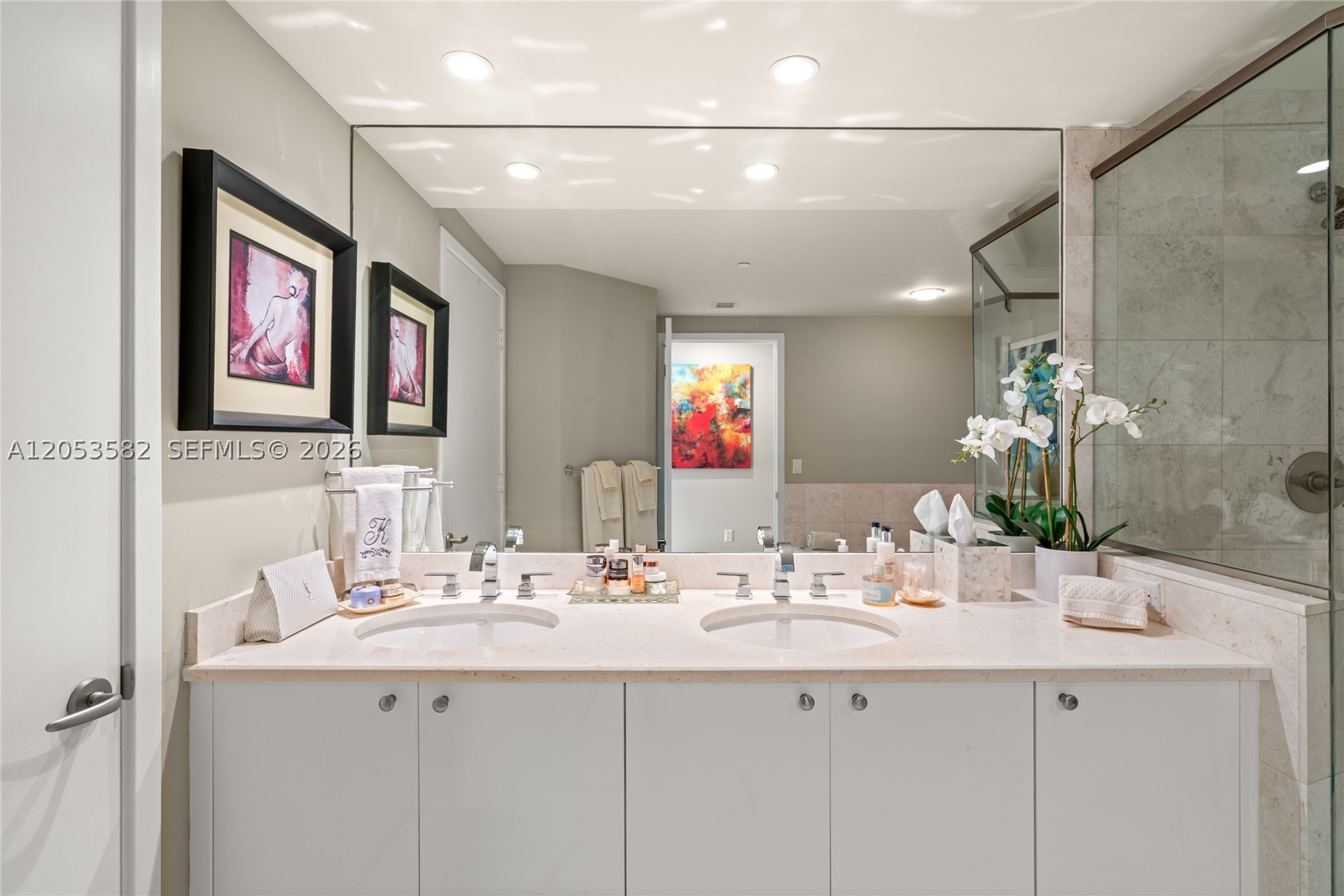 CARBONELL CONDO - Residential Lease