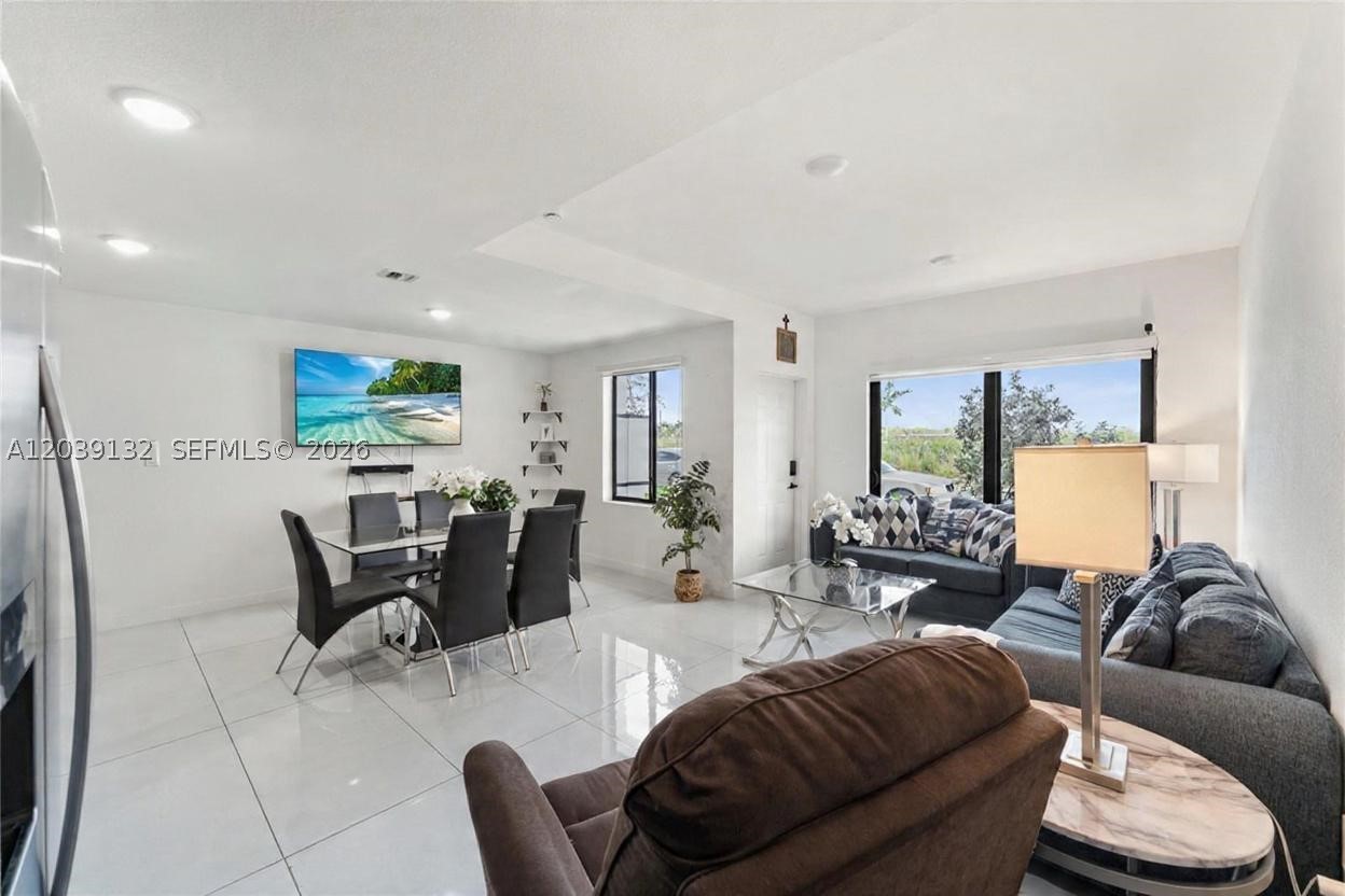GRANDVILLE PLACE - Residential