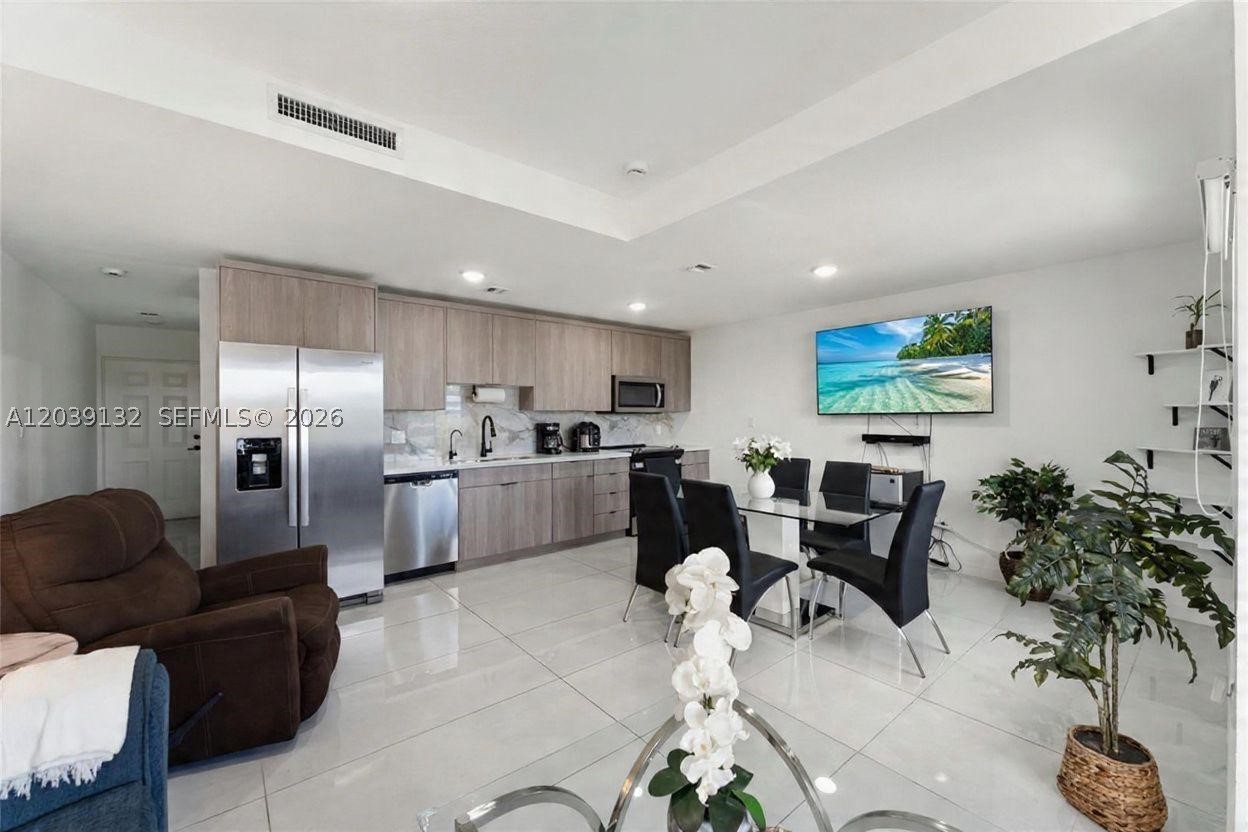 GRANDVILLE PLACE - Residential