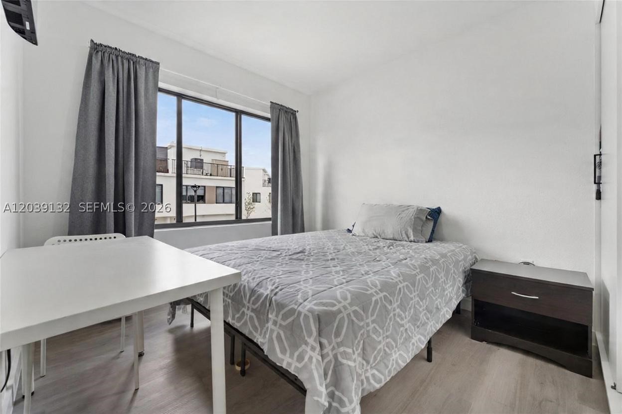 GRANDVILLE PLACE - Residential