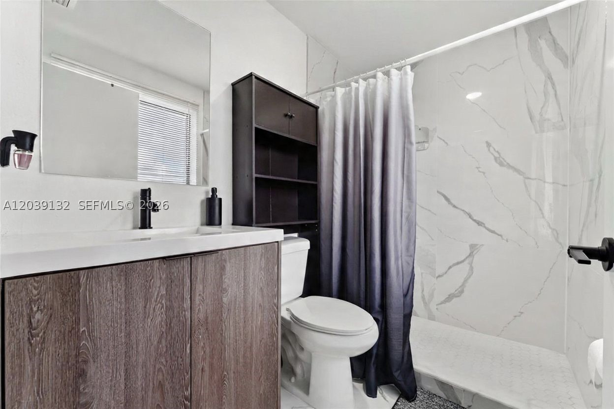 GRANDVILLE PLACE - Residential