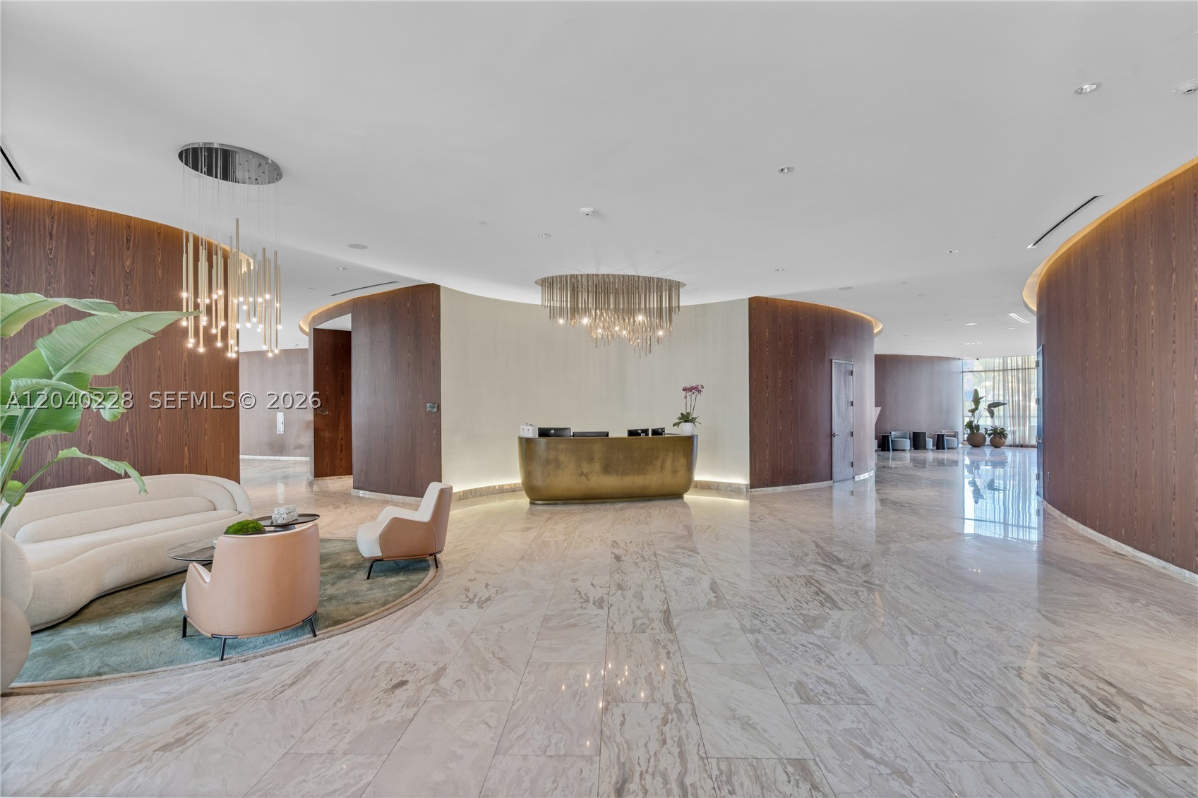 ECHO CONDO - Residential