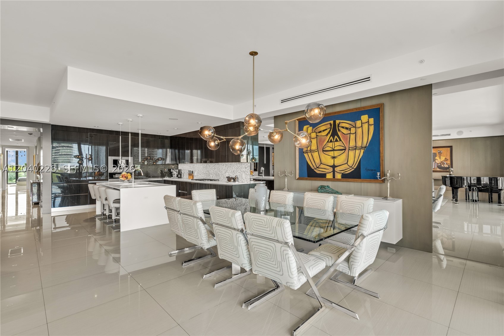 ECHO CONDO - Residential