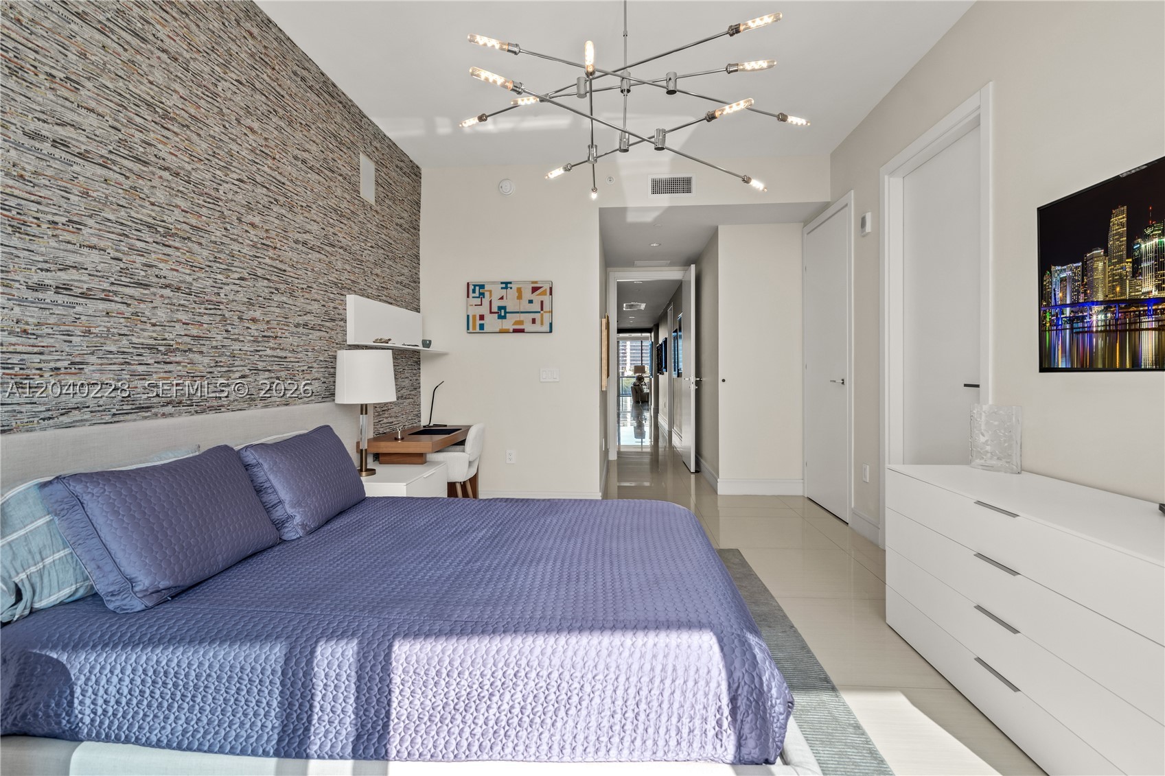 ECHO CONDO - Residential