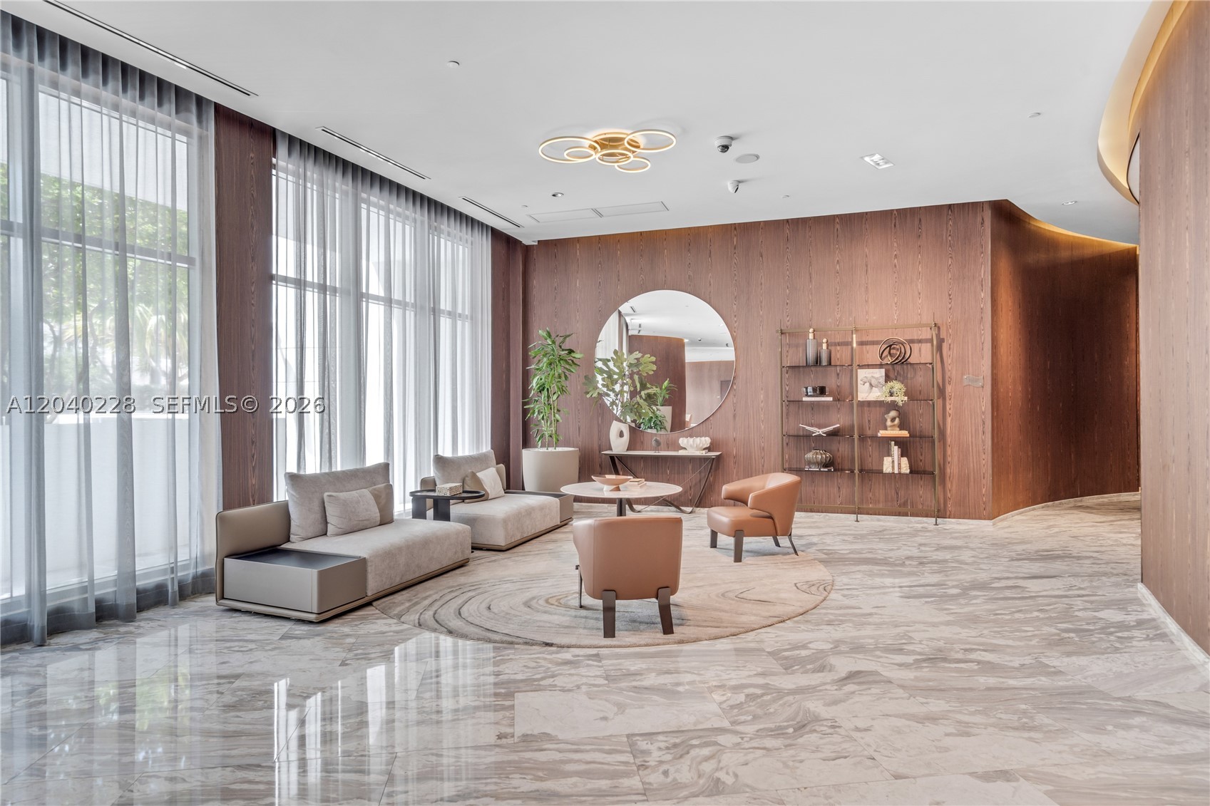 ECHO CONDO - Residential