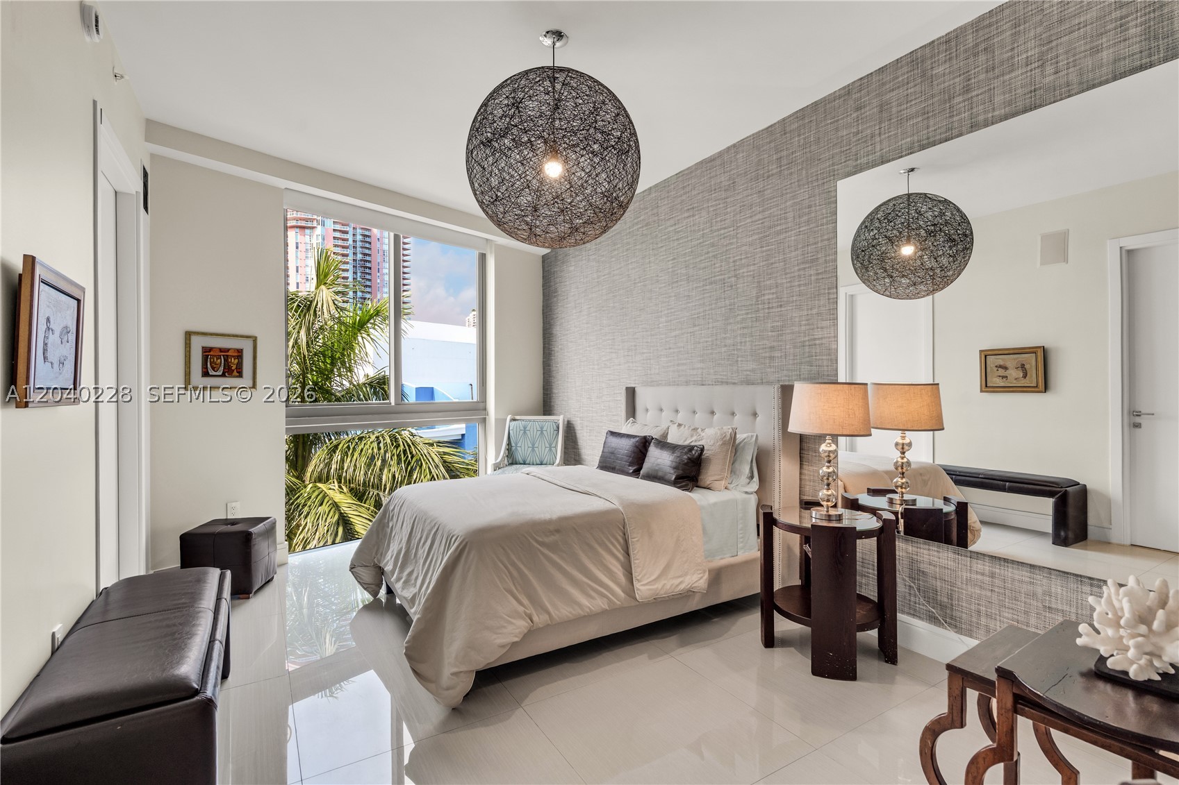 ECHO CONDO - Residential