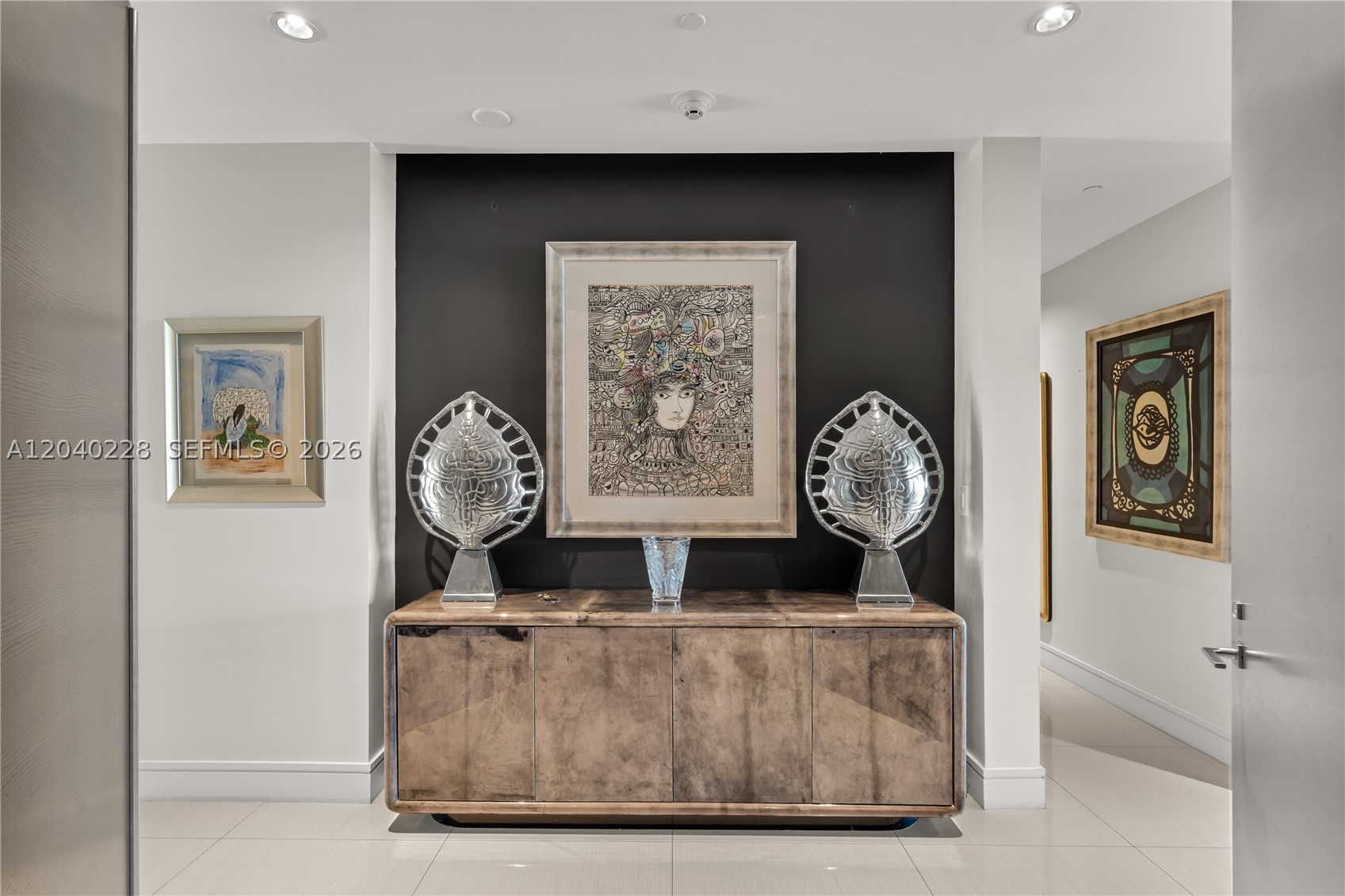 ECHO CONDO - Residential