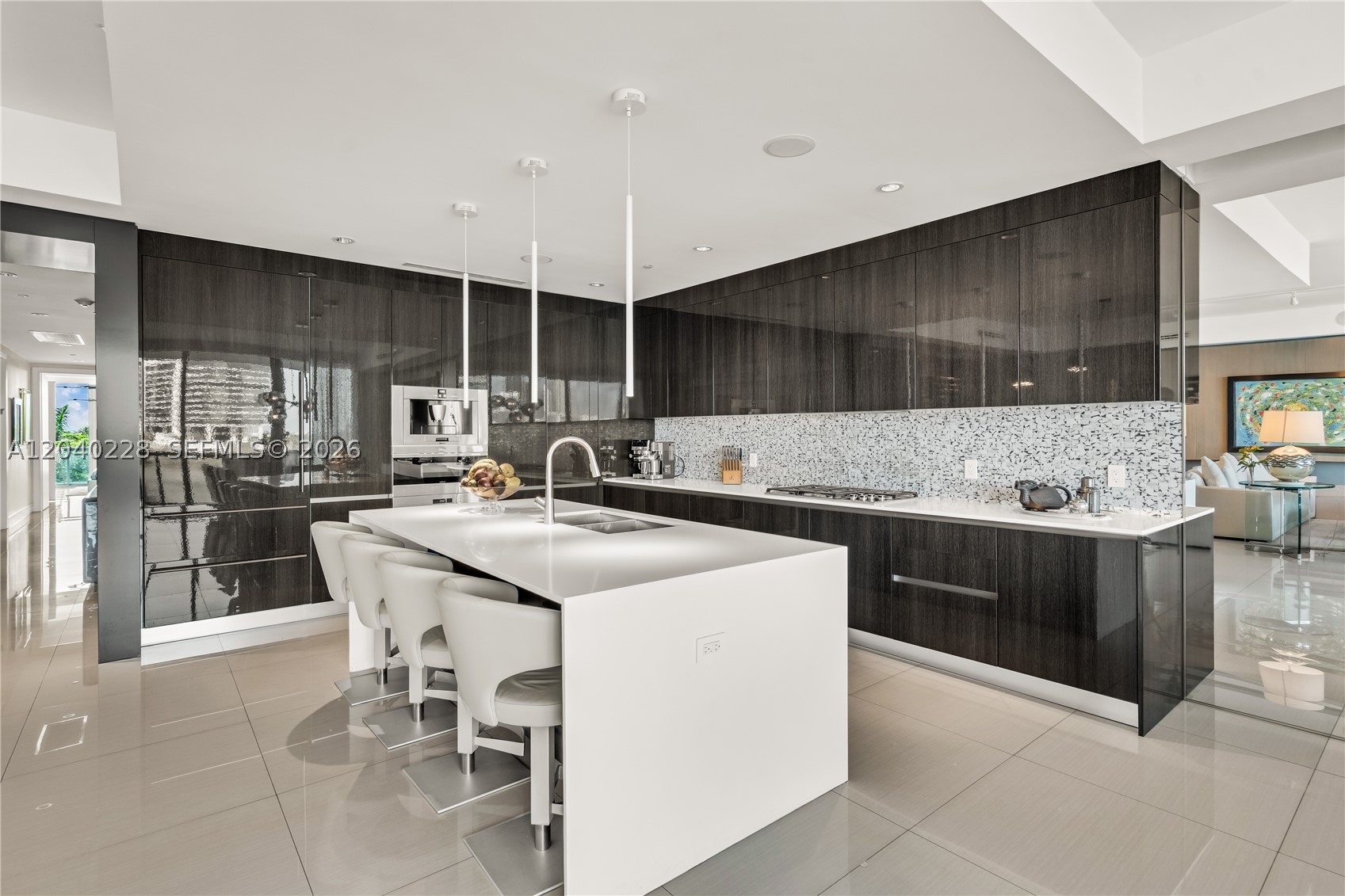 ECHO CONDO - Residential