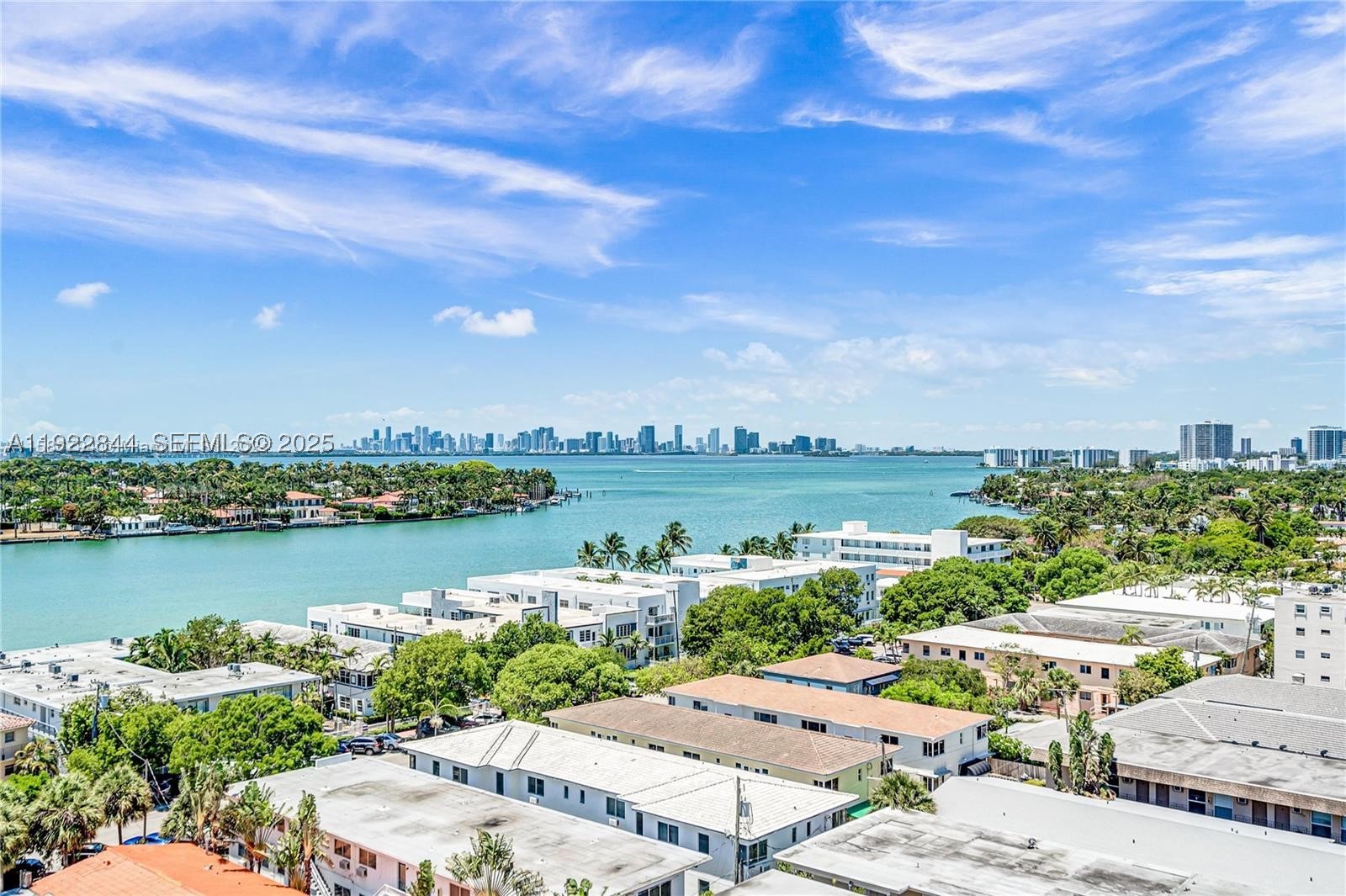 STANTON HOUSE CONDO - Residential