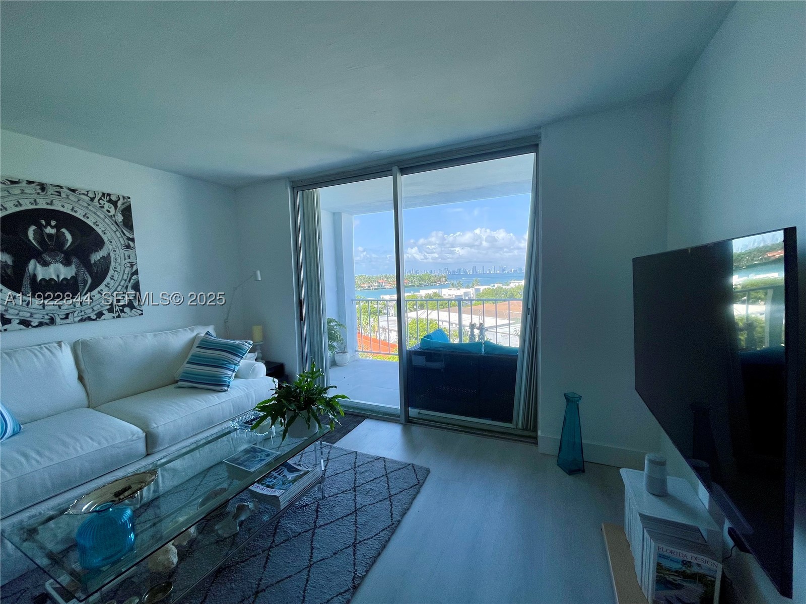 STANTON HOUSE CONDO - Residential