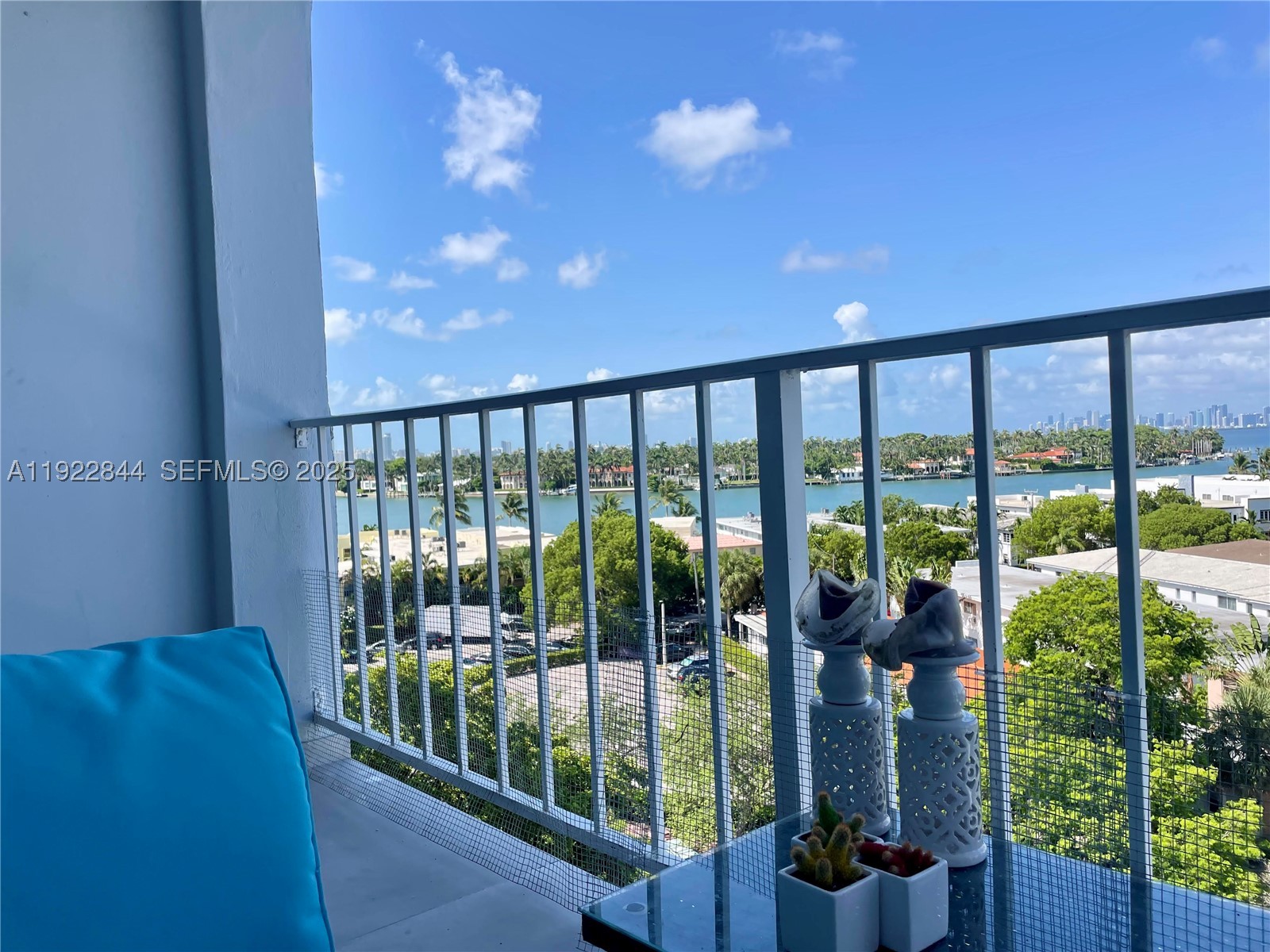 STANTON HOUSE CONDO - Residential