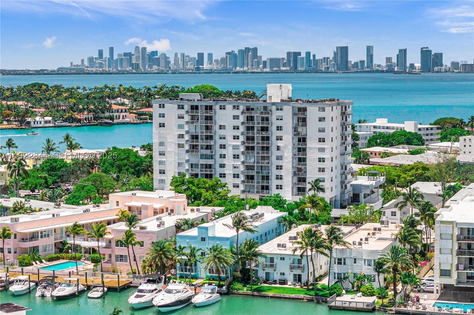STANTON HOUSE CONDO - Residential