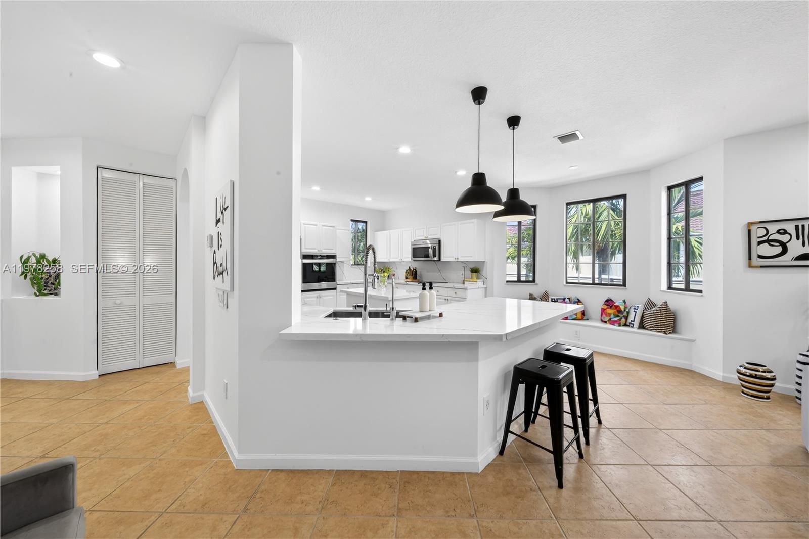 MARIPOSA POINTE AT WESTON - Residential