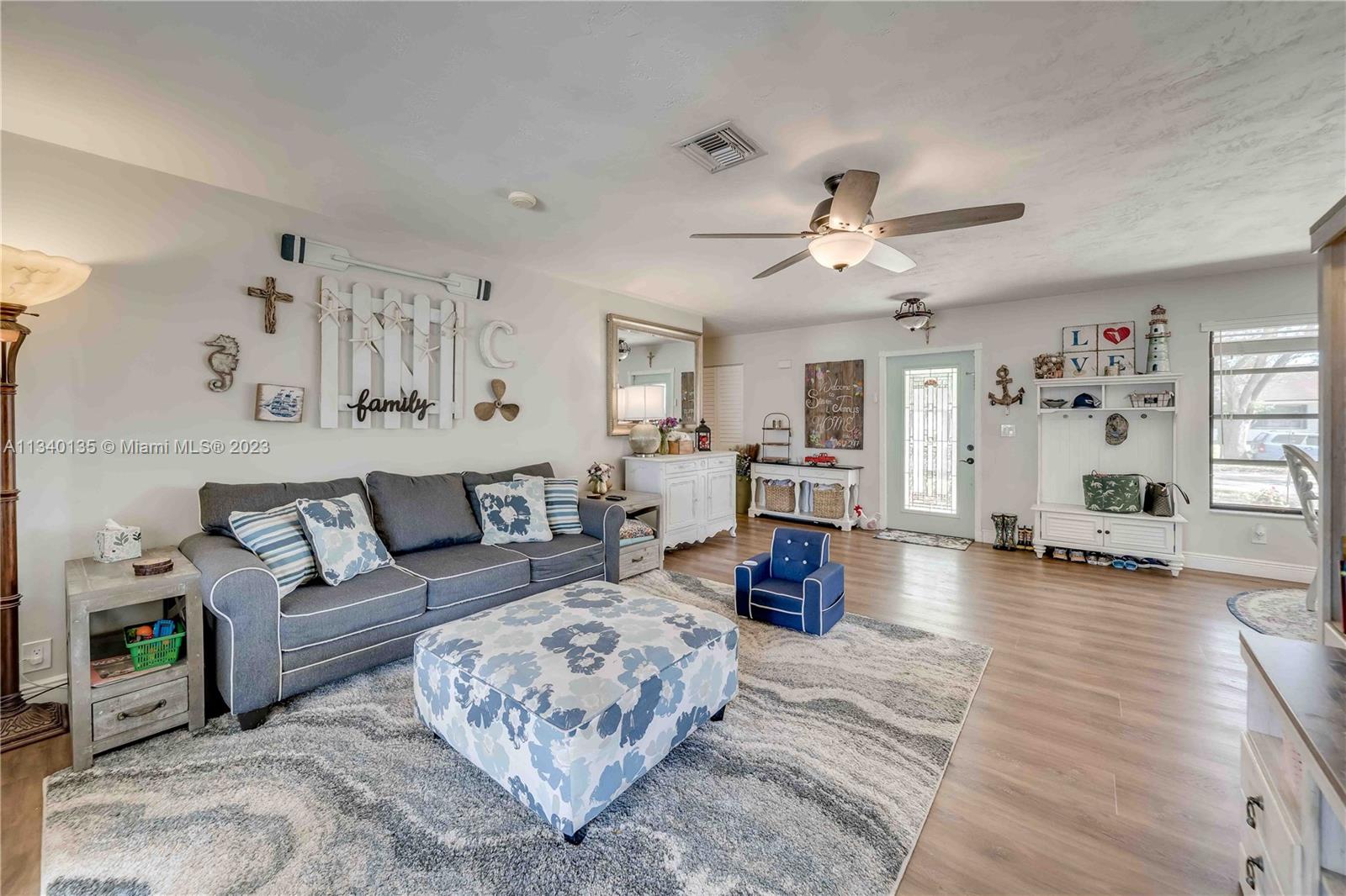FLAMINGO GARDENS-LIVE OAK - Residential