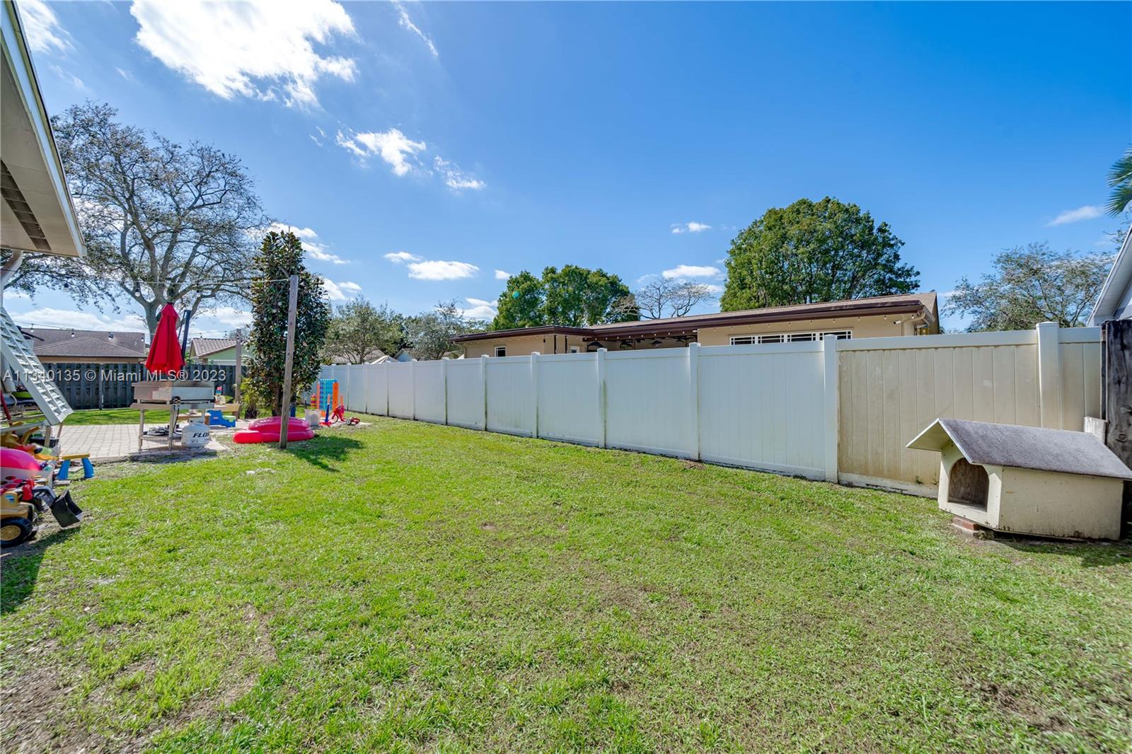 FLAMINGO GARDENS-LIVE OAK - Residential