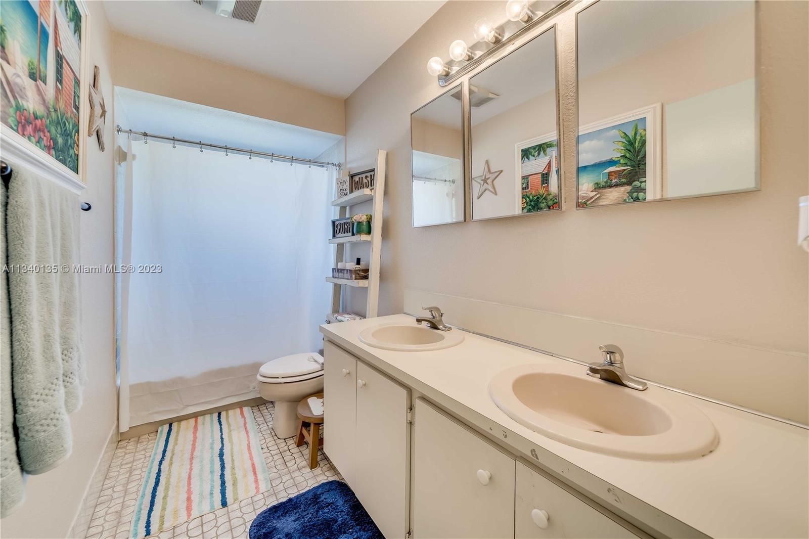 FLAMINGO GARDENS-LIVE OAK - Residential