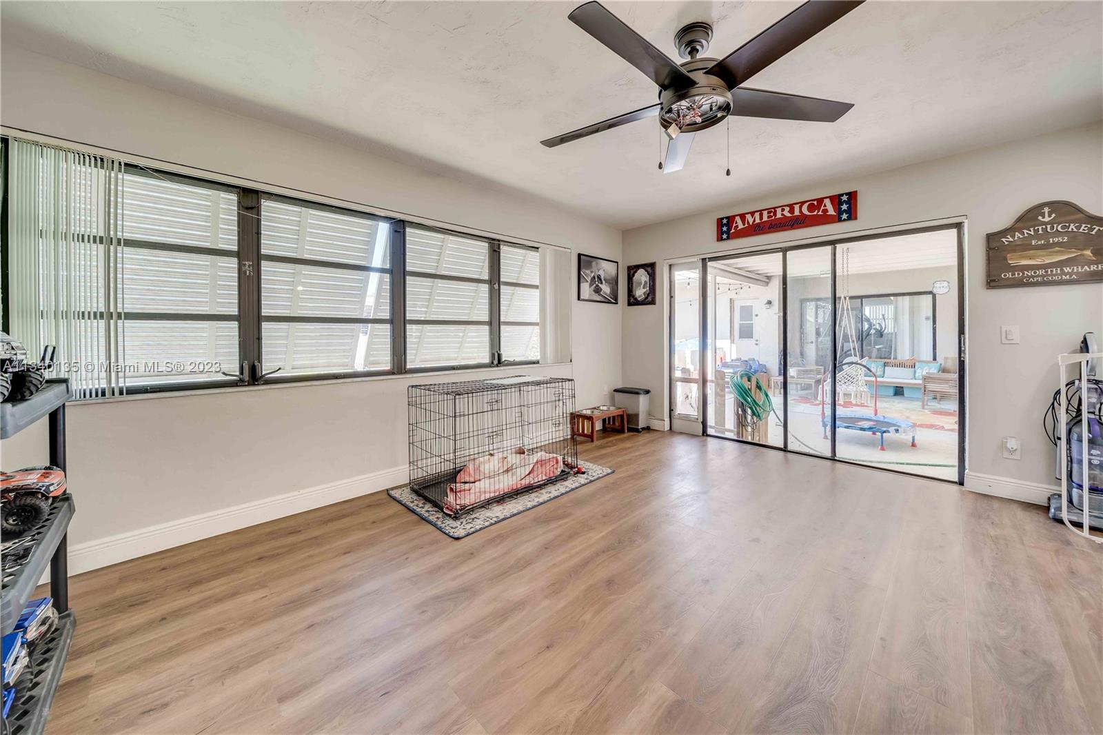 FLAMINGO GARDENS-LIVE OAK - Residential