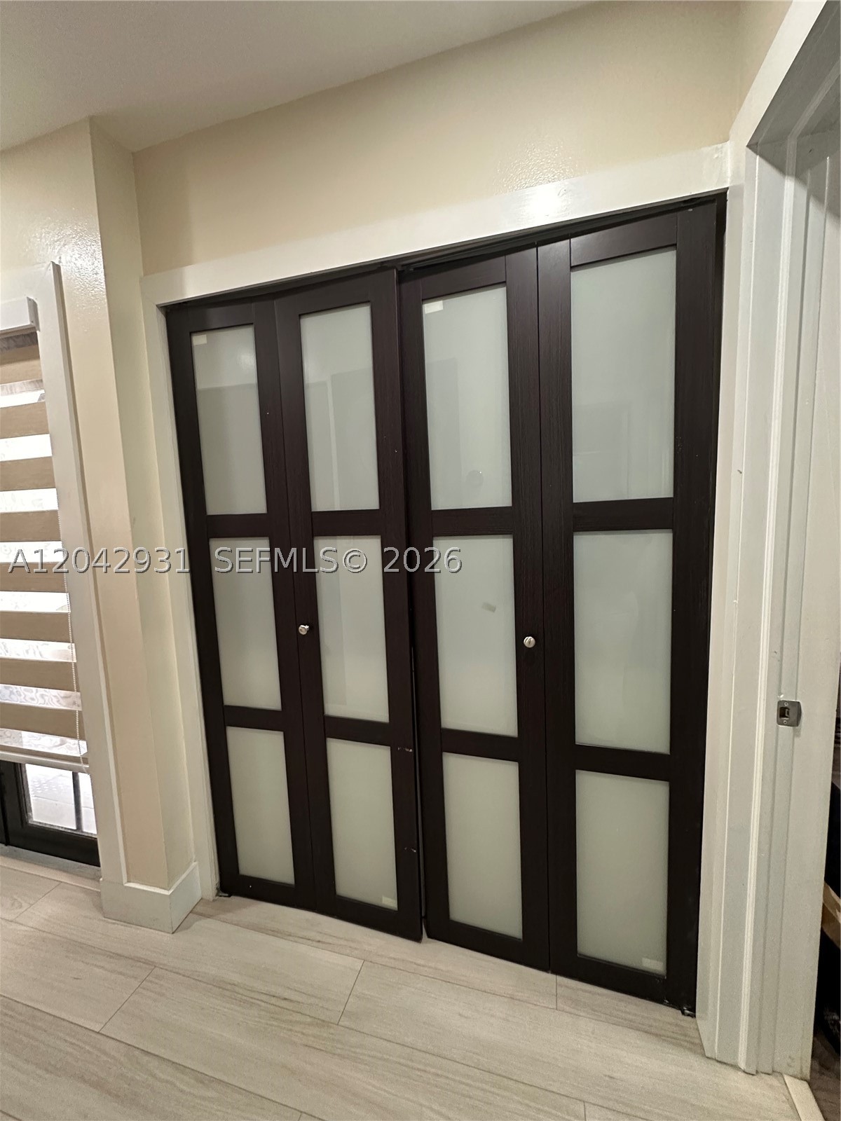 KENLAND COURT - Residential