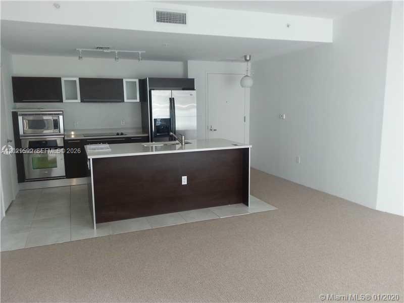 QUANTUM ON THE BAY CONDO - Residential
