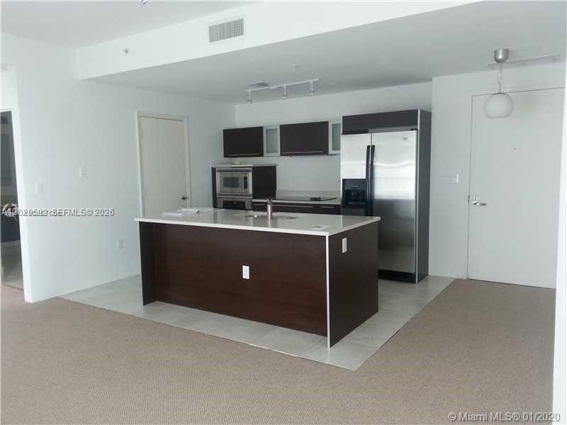 QUANTUM ON THE BAY CONDO - Residential
