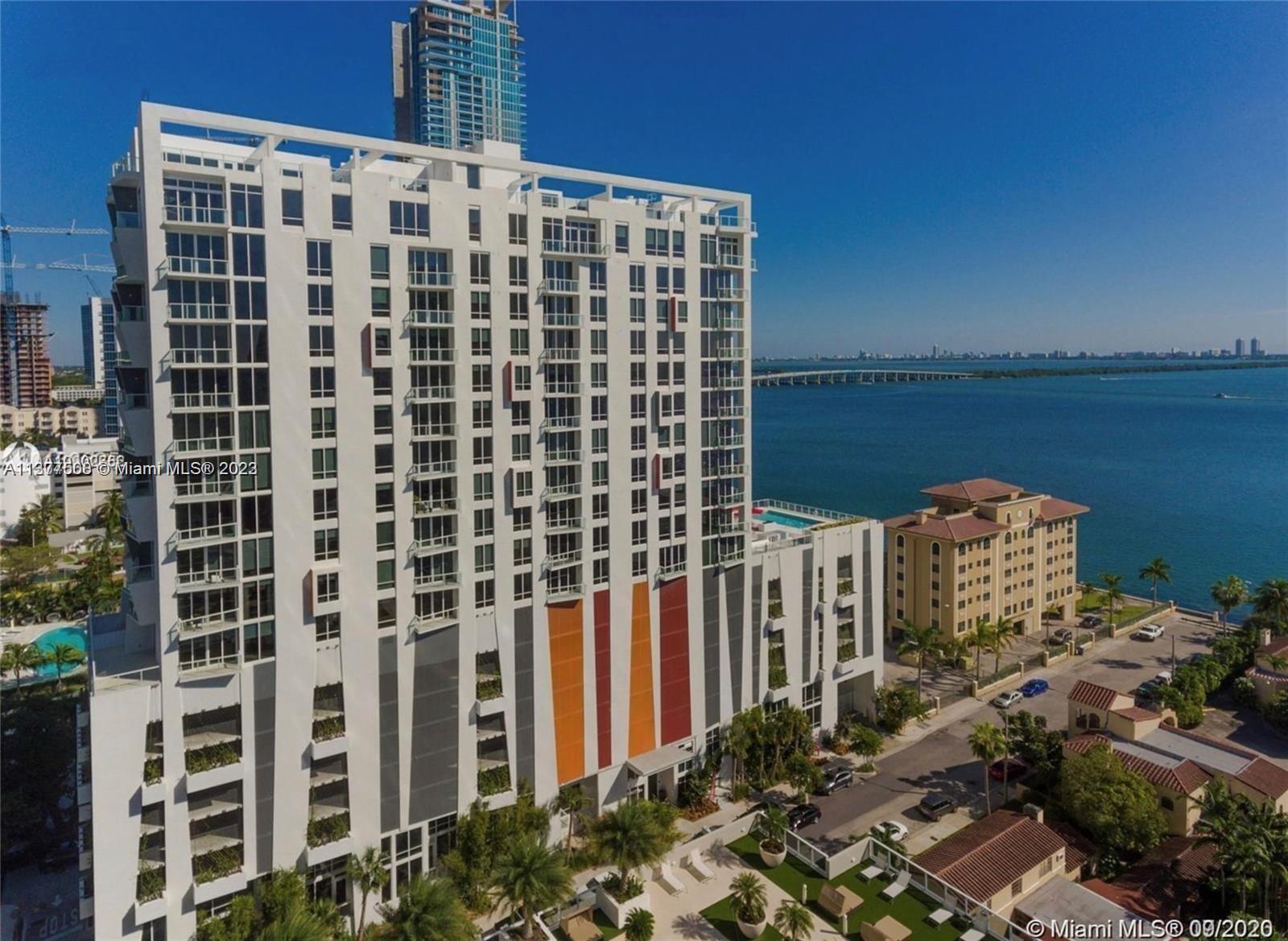 THE CRIMSON CONDO - Residential Lease
