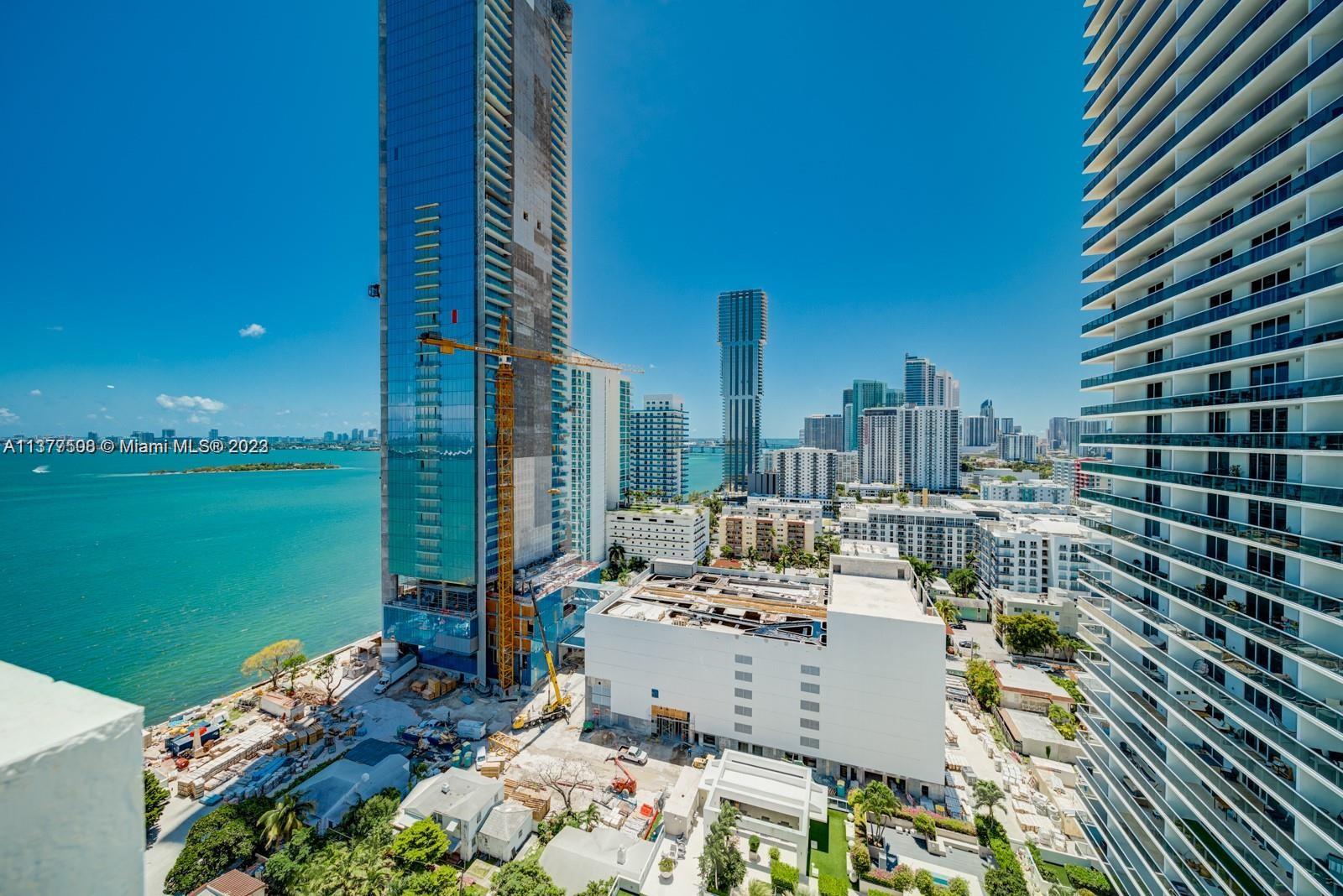 THE CRIMSON CONDO - Residential Lease