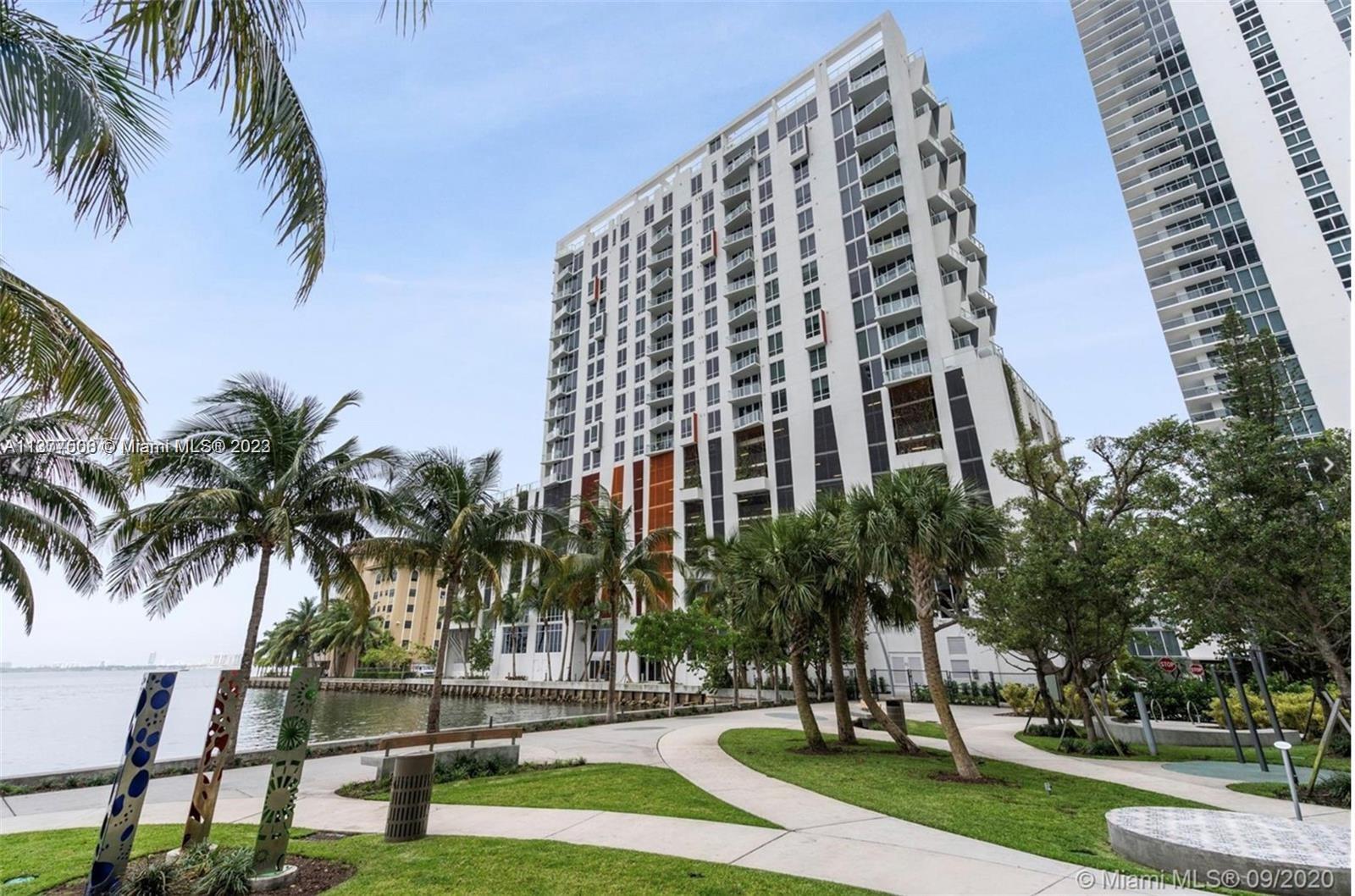 THE CRIMSON CONDO - Residential Lease