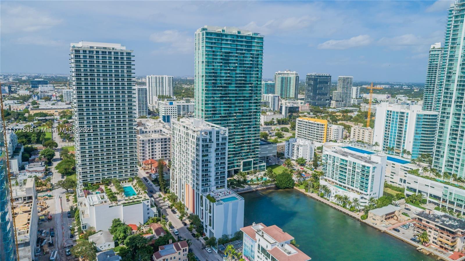 THE CRIMSON CONDO - Residential Lease