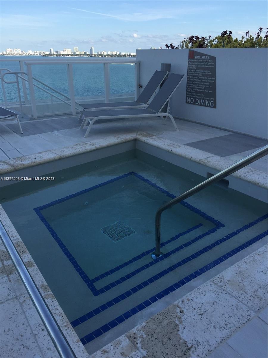 THE CRIMSON CONDO - Residential Lease