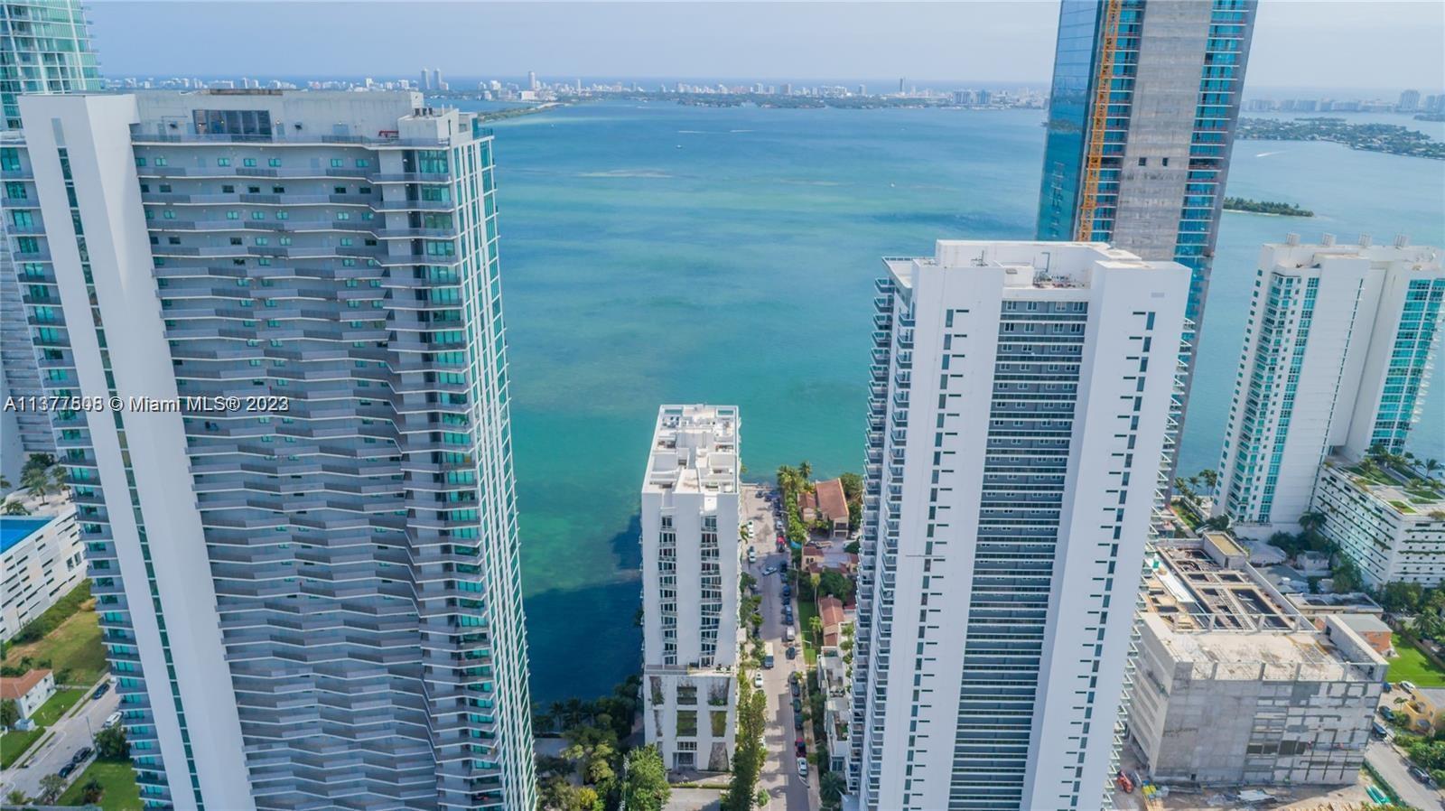 THE CRIMSON CONDO - Residential Lease